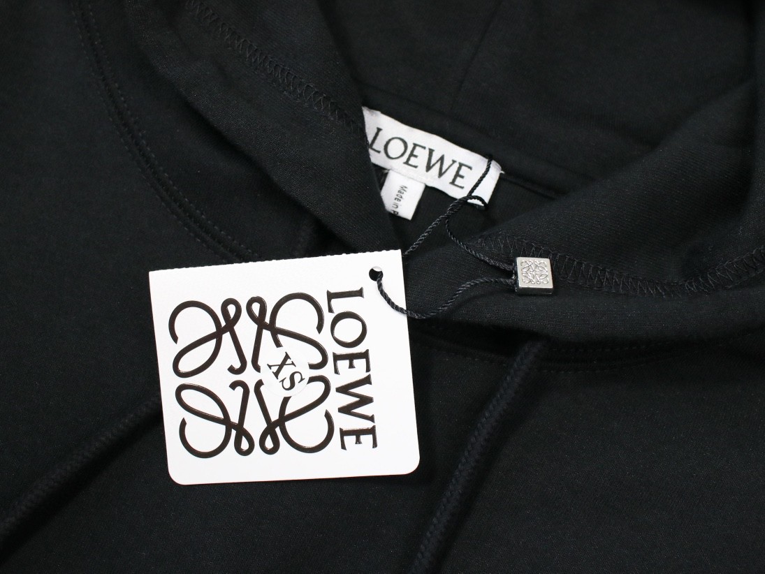 Loewe 罗意威 纯色 Logo 贴标抽绳连帽卫衣 卫衣 秋冬 男女同款 黑色 灰色 咖啡色 米色 H526Y25X21-1100