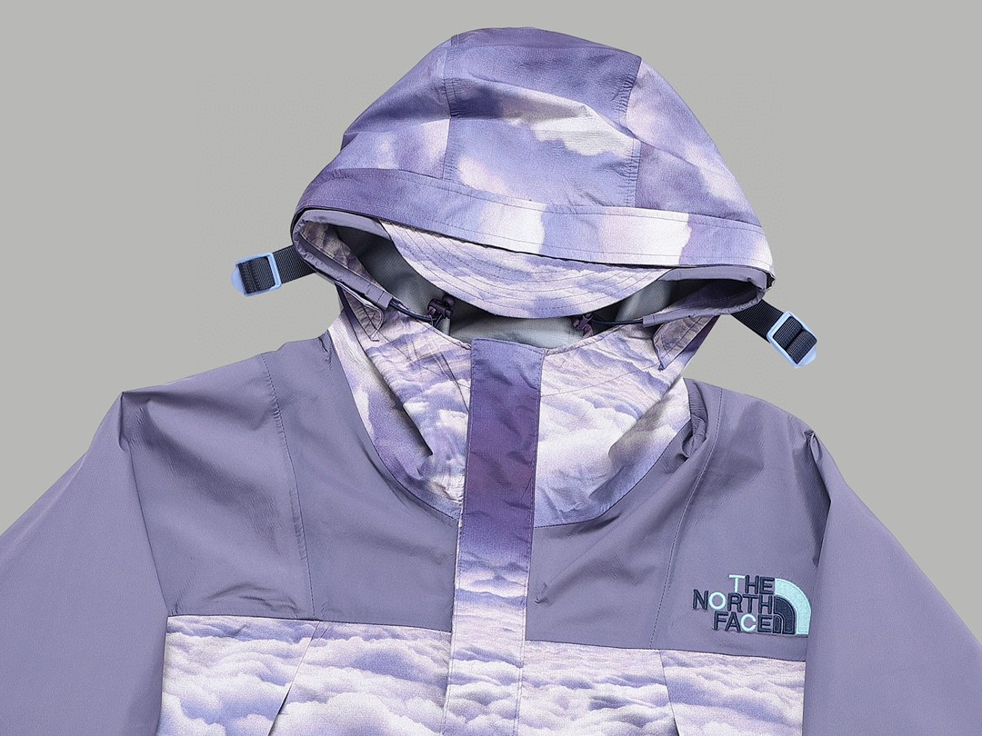 THE NORTH FACE 北面 CLOT 联名款 SS23 logo刺绣连帽防水长袖冲锋衣 夹克 外套 男女同款 苍穹青 日出堇 NF0A8736-IAN