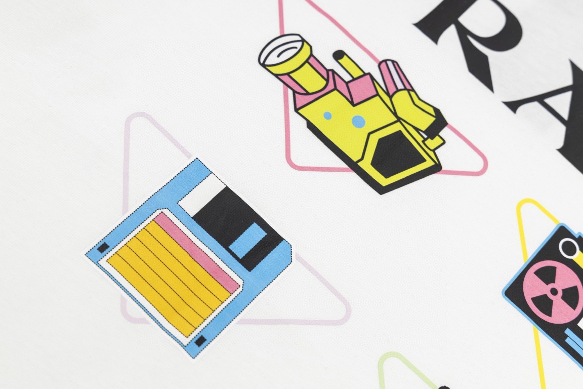 PRADA 普拉达 胸前印花图案 套头圆领 短袖 T恤 男女同款 白色 黑色 