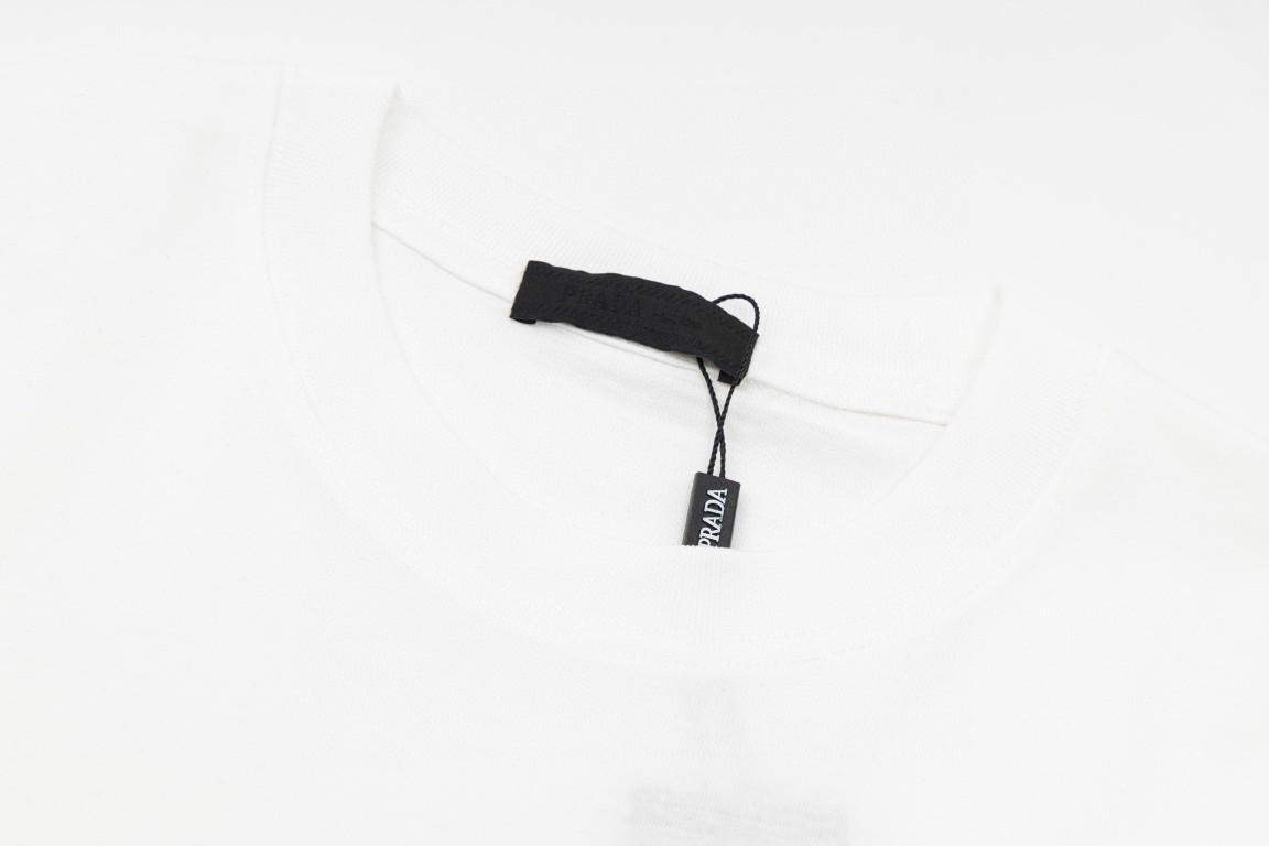 PRADA 普拉达 几何图形印花图案 套头圆领 短袖 T恤 男女同款 白色 黑色 