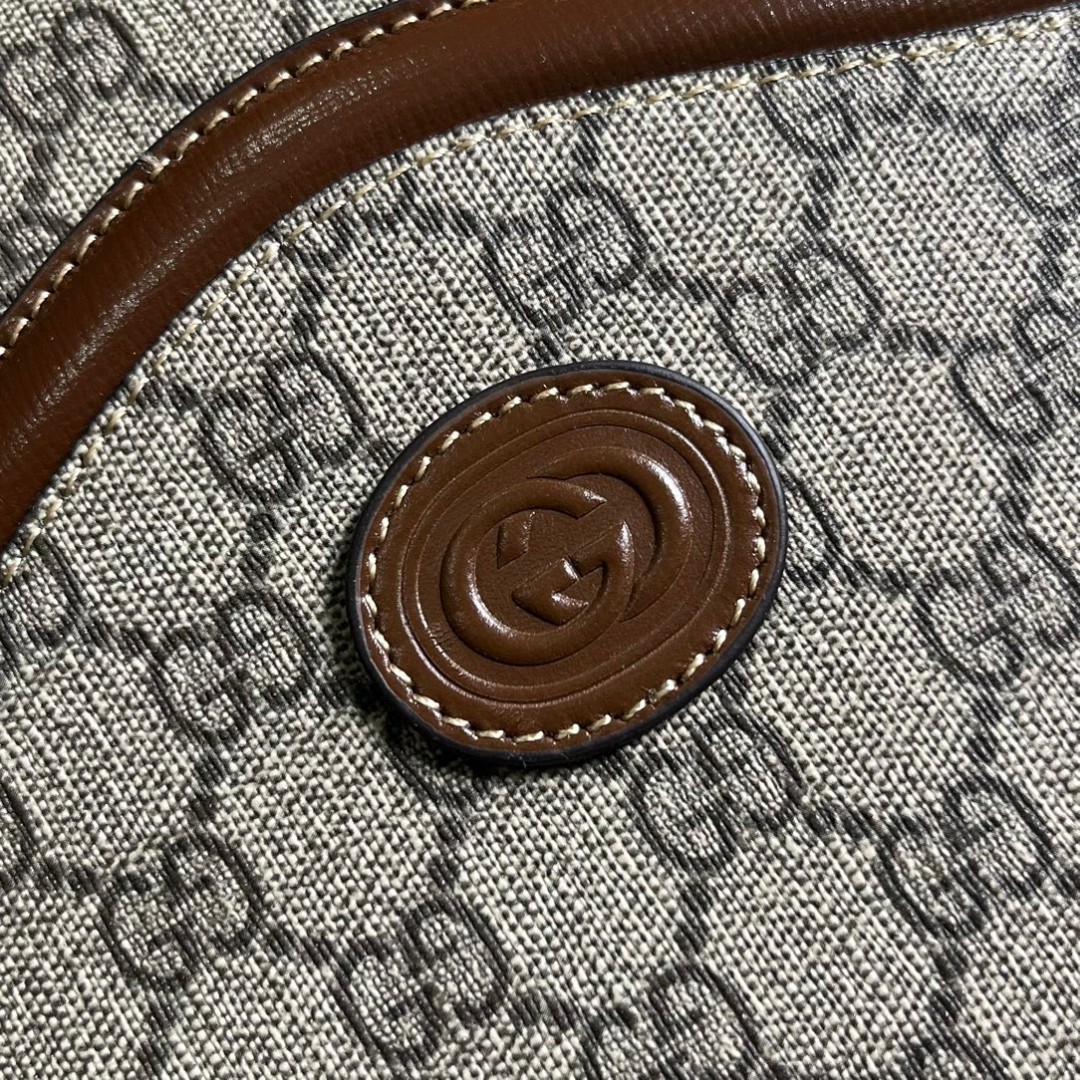 原厂皮 GUCCI 古驰 互扣式双G椭圆形标牌帆布拼皮革 邮差包 斜挎包 单肩包 棕色 696012-92THG-8563
