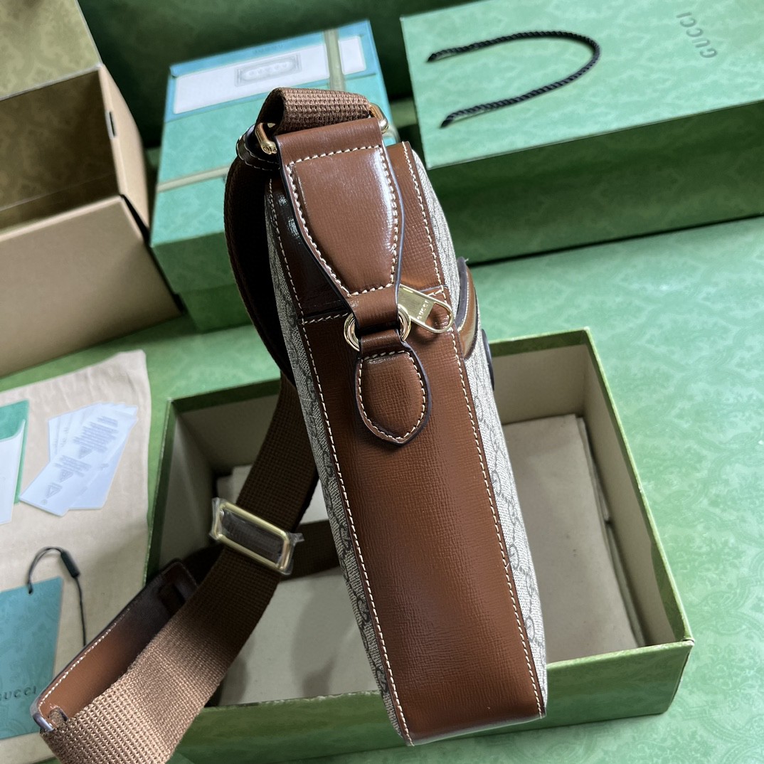 原厂皮 GUCCI 古驰 互扣式双G椭圆形标牌帆布拼皮革 邮差包 斜挎包 单肩包 棕色 696012-92THG-8563