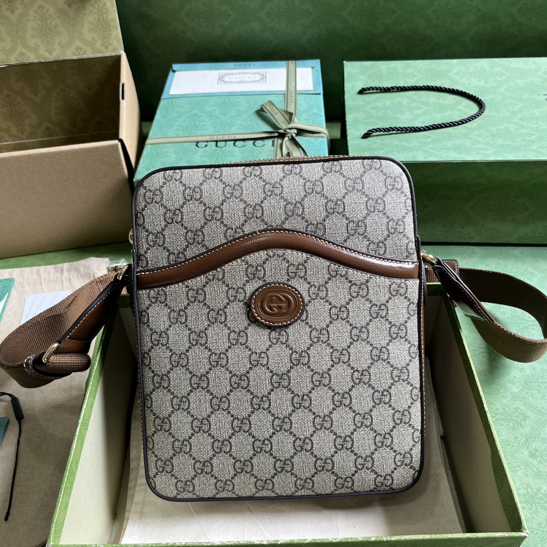 原厂皮 GUCCI 古驰 互扣式双G椭圆形标牌帆布拼皮革 邮差包 斜挎包 单肩包 棕色 696012-92THG-8563