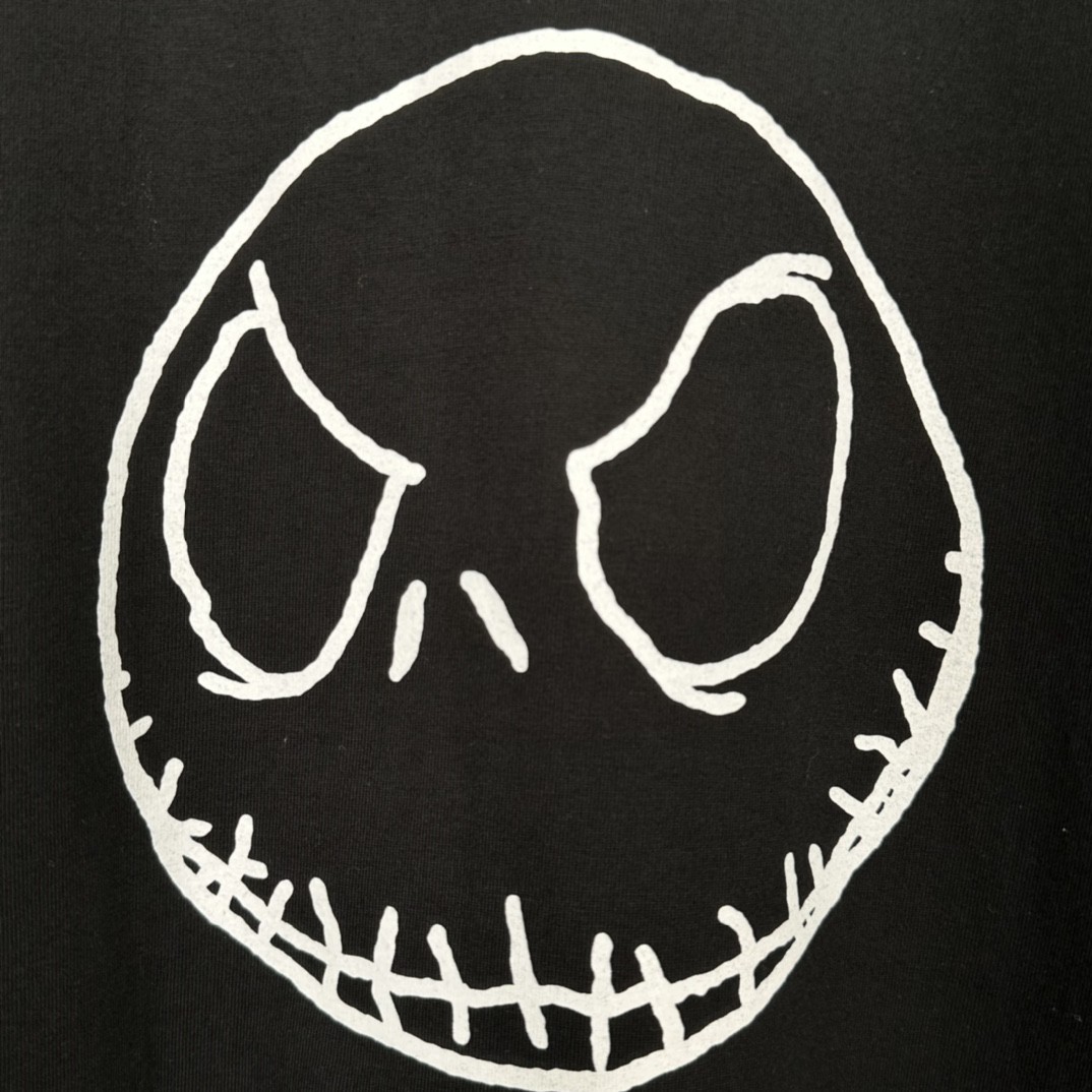 Supreme FW23 WEEK1 SKELETON TEE 纯色骷髅头字母印花圆领 短袖 T 恤 男女同款 黑色 SUP-FW23-004