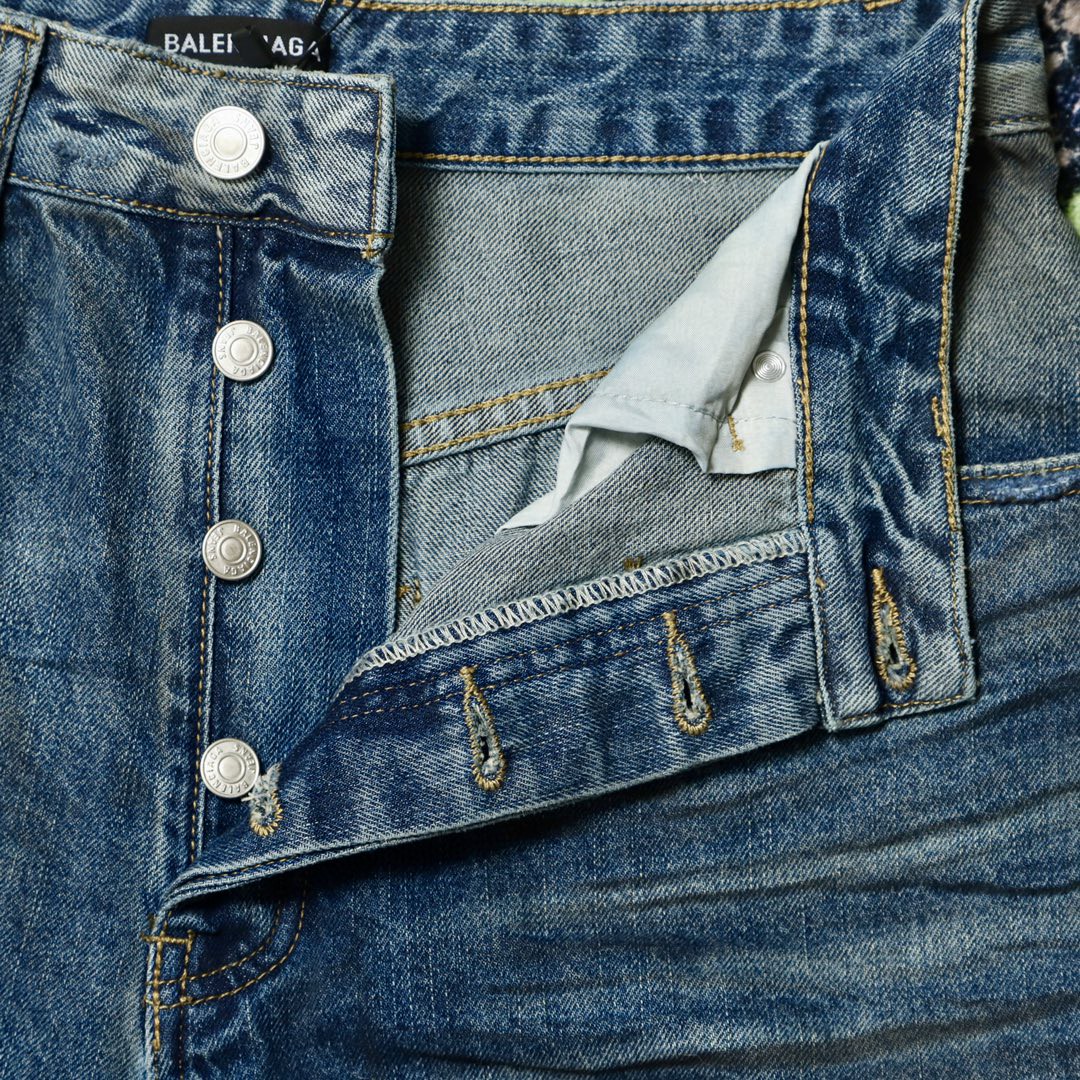 Balenciaga 巴黎世家 褶皱做旧纽扣破洞 牛仔裤 长裤 男款 蓝色