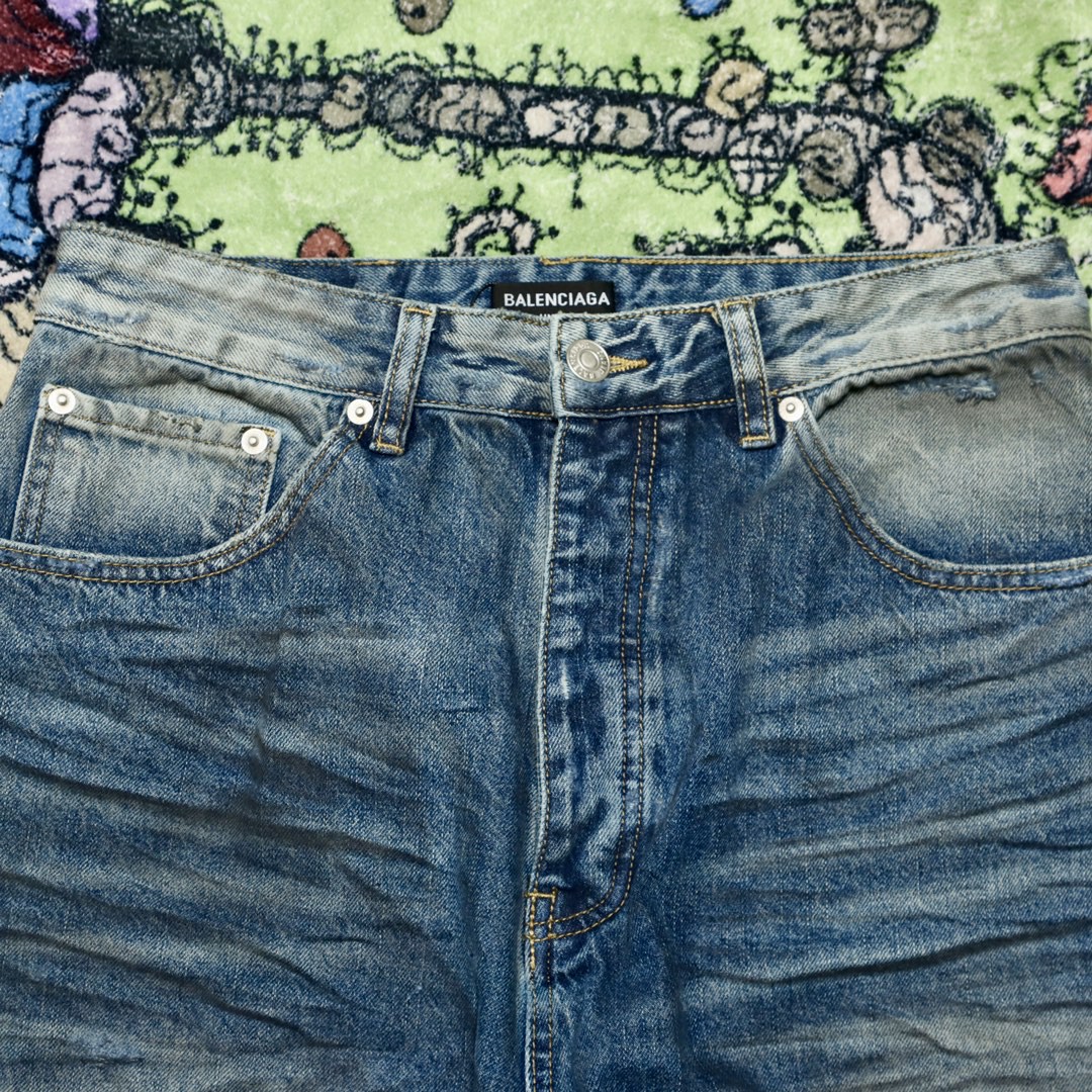 Balenciaga 巴黎世家 褶皱做旧纽扣破洞 牛仔裤 长裤 男款 蓝色