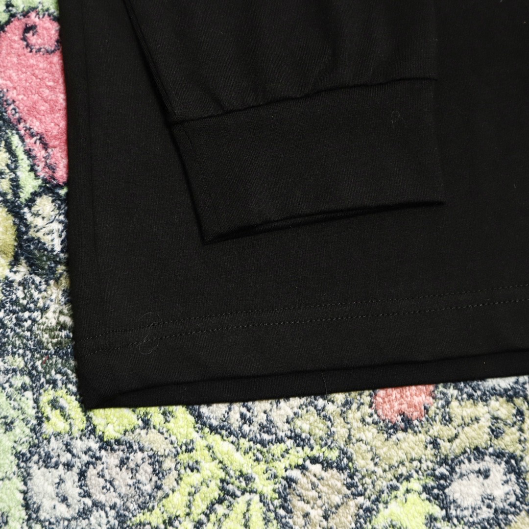 LOUIS VUITTON 路易威登 SS22 刺绣字母高领套头 针织衫 长袖 套头 男款 黑色 1A9GL4