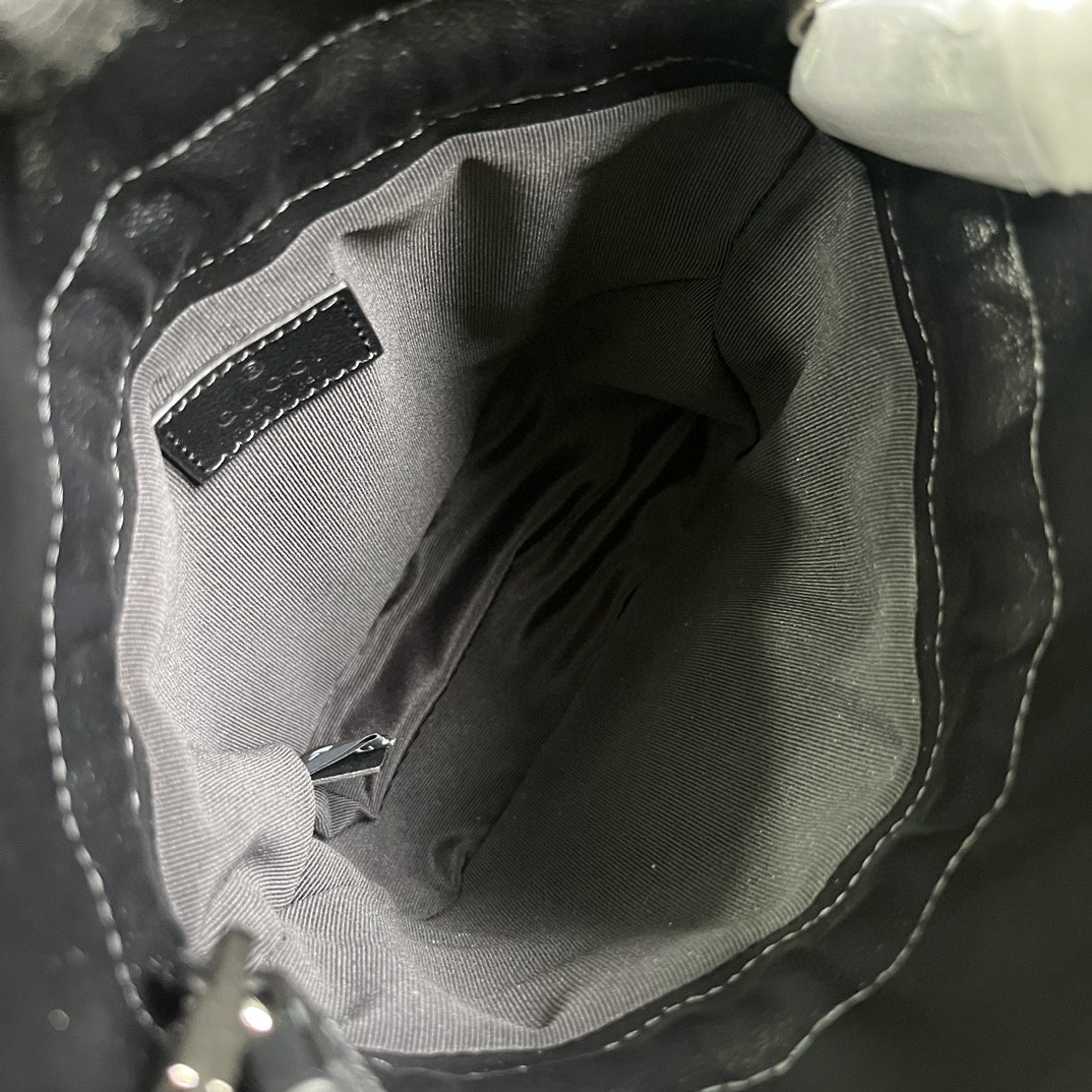 原厂皮 GUCCI 古驰 Blondie 抽绳开合流苏皮革 水桶包 斜挎包 手提包 黑色 760313-AACP7-1000