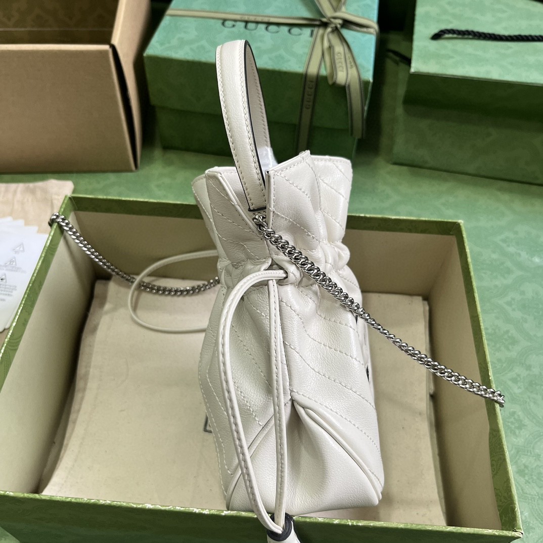 原厂皮 GUCCI 古驰 Blondie 抽绳开合流苏皮革 水桶包 斜挎包 手提包 白色 760313-AACP7-9022