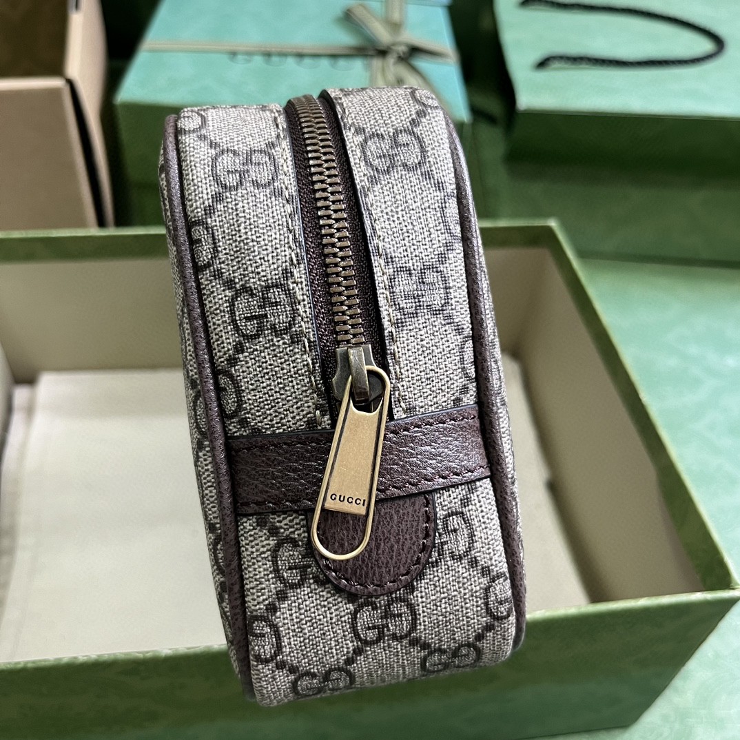 原厂皮 GUCCI 古驰 双G造型金色调配件帆布 洗漱包 手拿包 手提包 棕色 760019-96IWT-8745