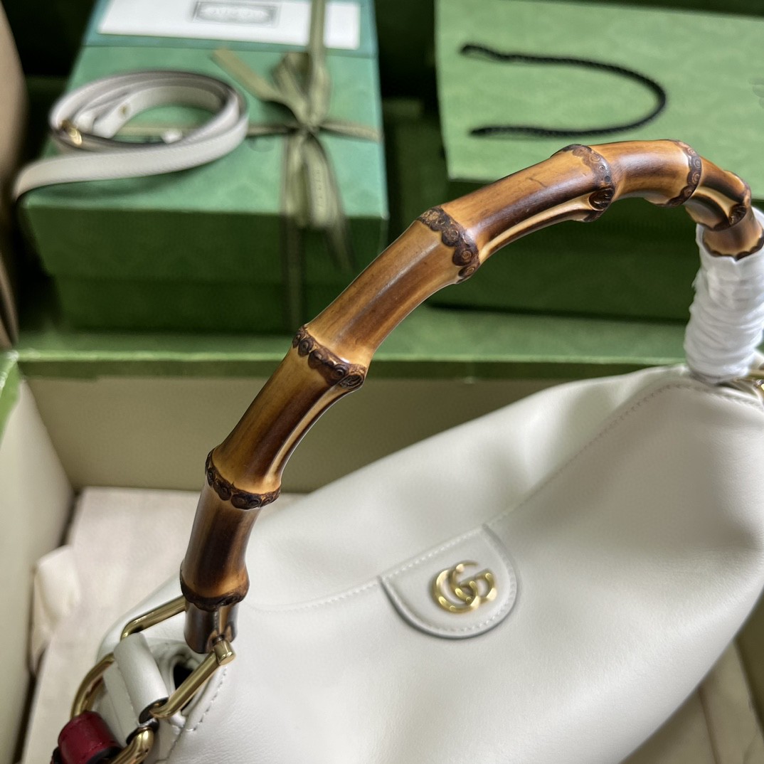 原厂皮 GUCCI 古驰 Diana 竹节 磁扣开合皮革 斜挎包 单肩包 手提包 中号 白色 746124-UAAAY-9043
