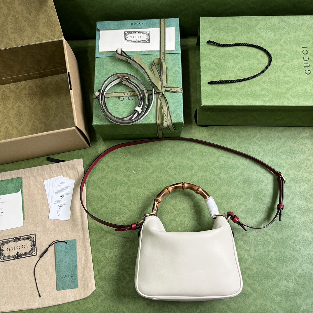 原厂皮 GUCCI 古驰 Diana 竹节 磁扣开合皮革 斜挎包 单肩包 手提包 小号 白色 746251-UAAAY-9043