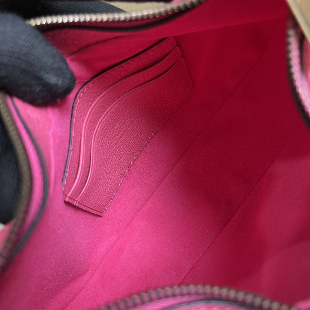 原厂皮 GUCCI 古驰 Aphrodite 金色Logo拉链开合皮革新月腋下包 单肩包 斜挎包 手提包 小号 玫粉色 731817-AAA9F-6627