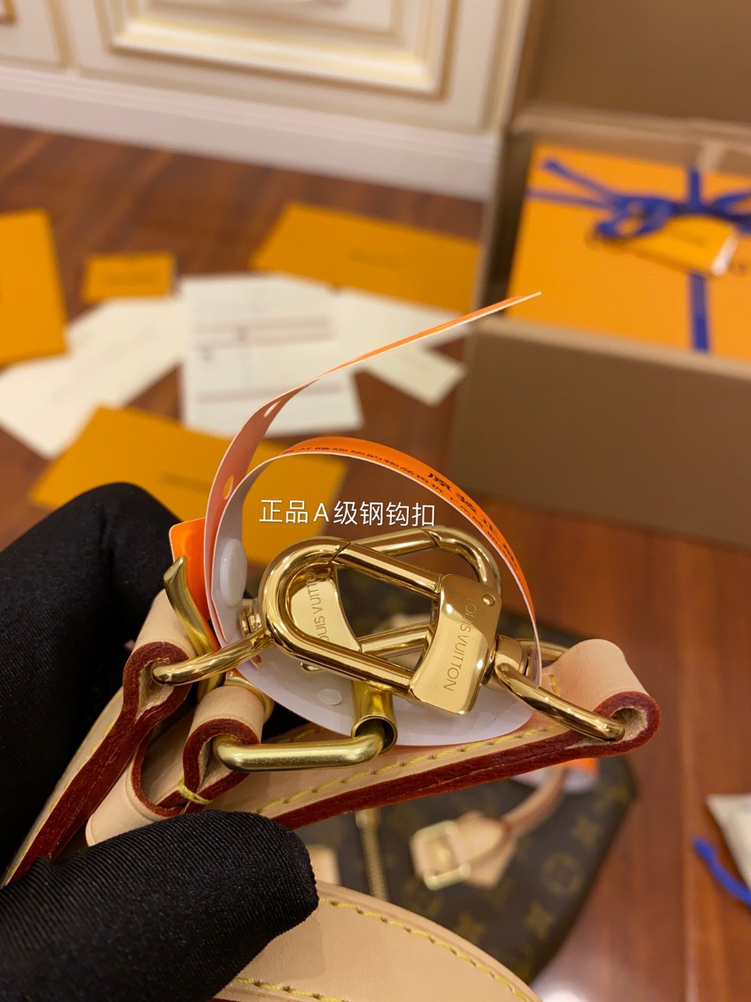 LOUIS VUITTON 路易威登 Speedy 30 标志性造型翻卷手柄刻字 牛皮枕头包 斜挎包 单肩包 手提包 棕色 M41112