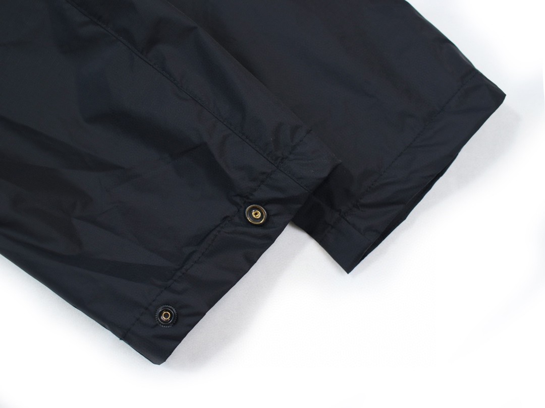 Stone Island 石头岛 3l-tc 连帽冲锋衣 防水 外套 秋冬款 男女同款 