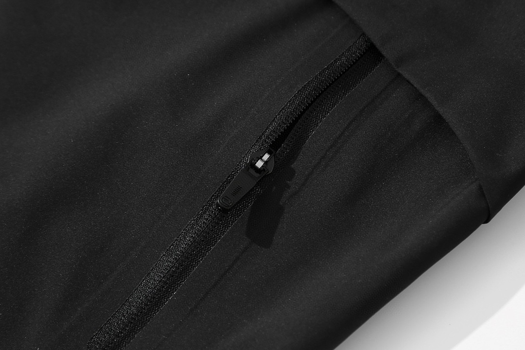 Nike Travis Scott 联名款 GORE TEX 纯色Logo多口袋 连帽夹克  冲锋衣 外套 男款 女款 黑色 DM1276-010