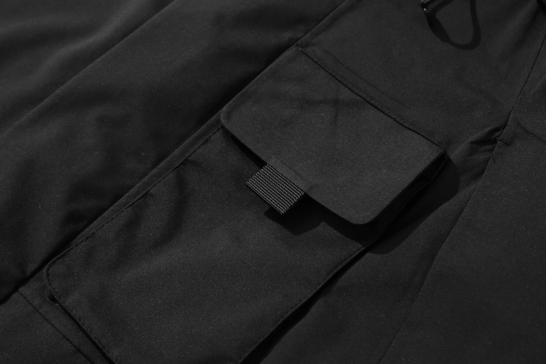 Nike Travis Scott 联名款 GORE TEX 纯色Logo多口袋 连帽夹克  冲锋衣 外套 男款 女款 黑色 DM1276-010