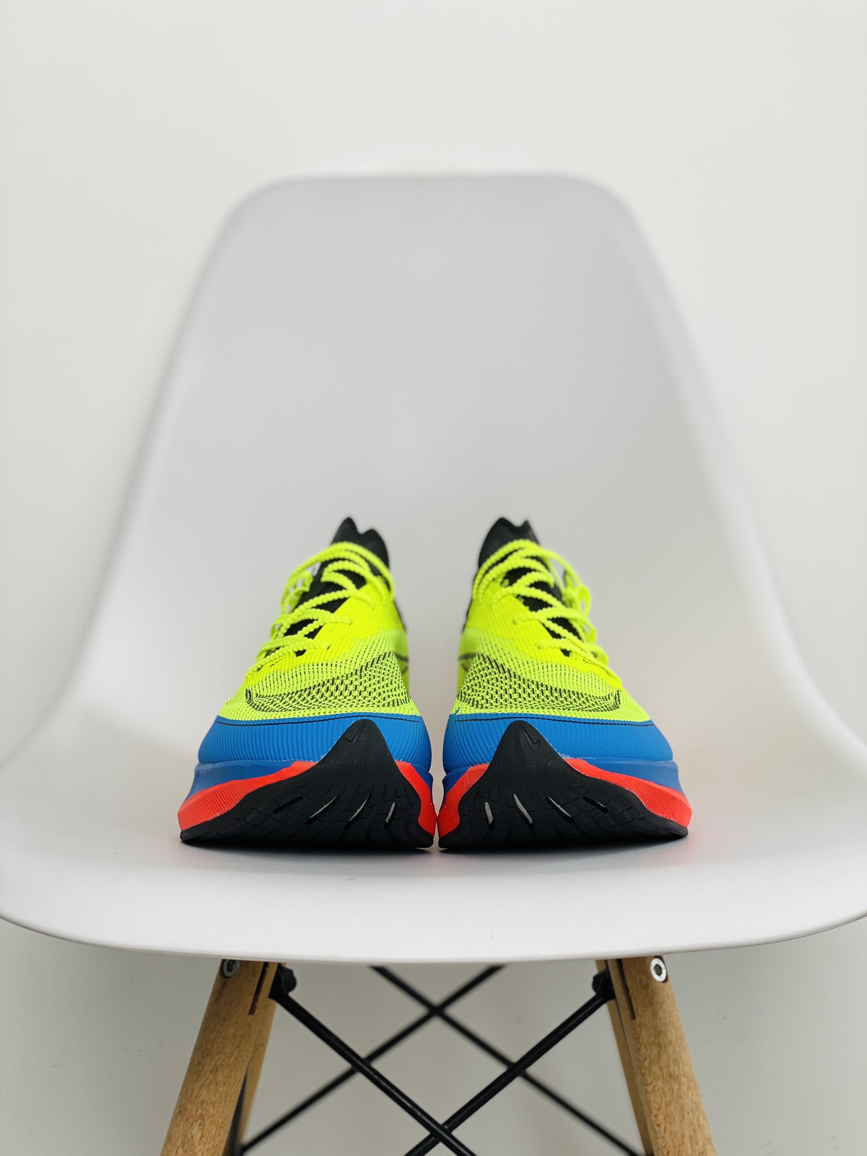 zoomX Vaporfly Next% 2 紅藍綠 低筒 减震防滑 运动鞋 跑步鞋 男鞋 女鞋 DV3030-700