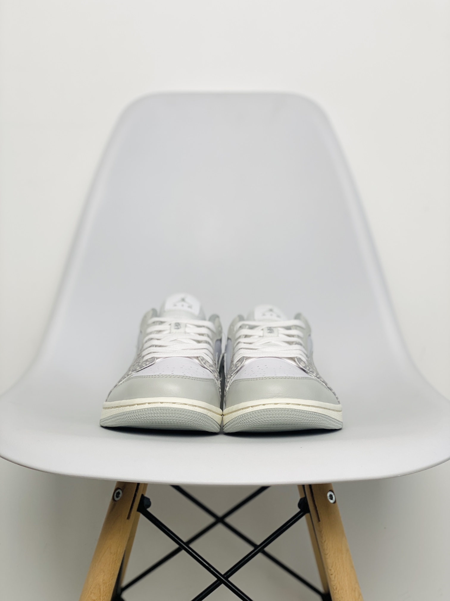 Air Jordan 1 Low AJ1 PRM Elephant Print 柏林限定 白灰 爆裂纹 低筒 休閒鞋 板鞋 男鞋 女鞋 DH4269-100