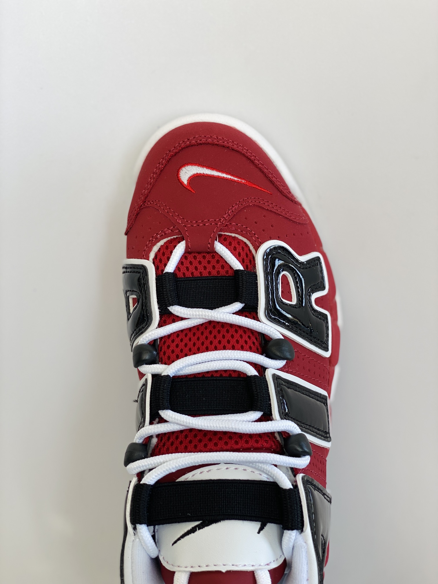 Air More Uptempo  黑紅  男鞋 女鞋 休闲鞋 板鞋 篮球鞋 921948-600