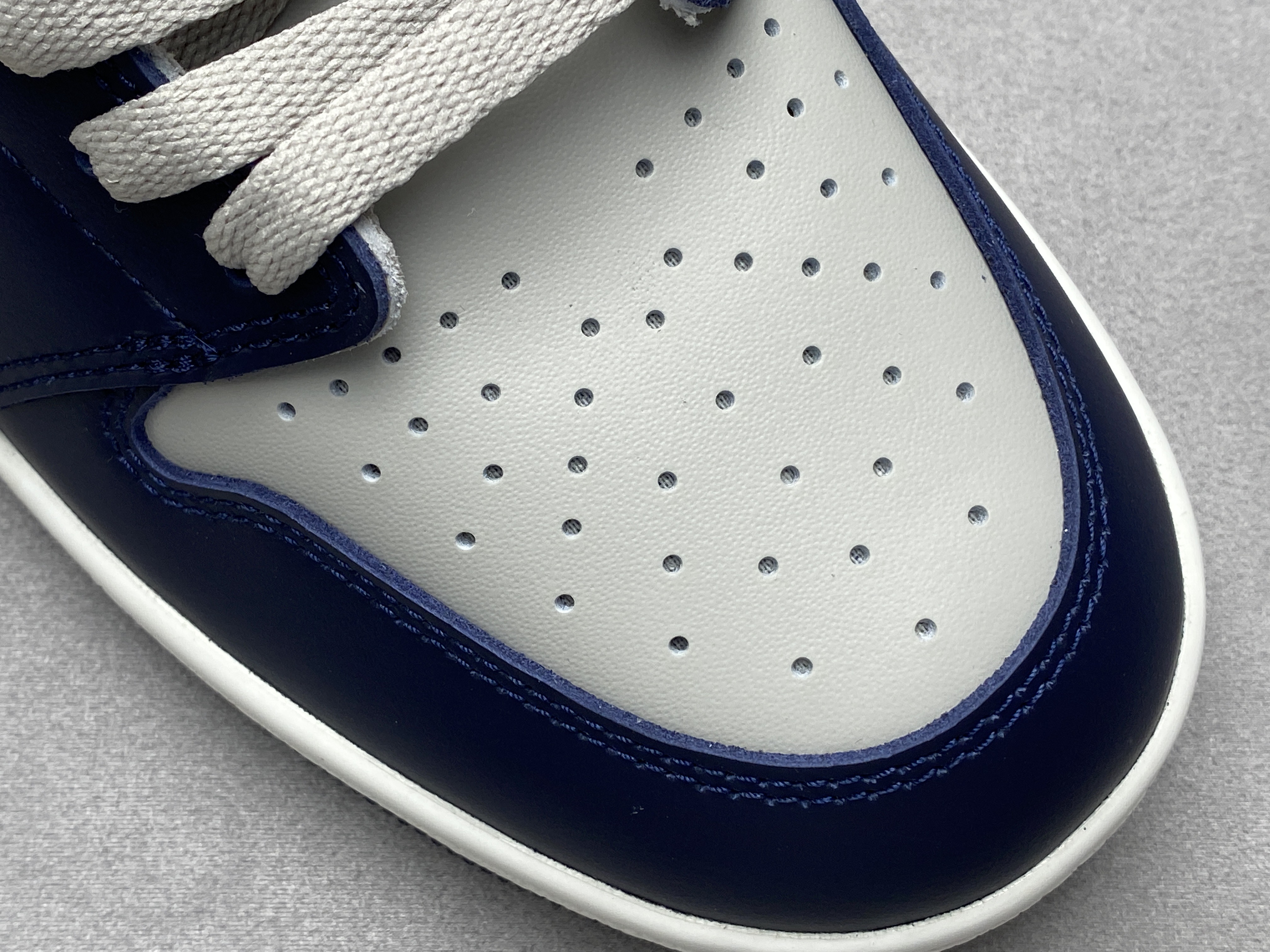 Air Jordan 1 AJ1 Retro High  85 Georgetown 乔治城 灰蓝   高筒 休闲鞋 男鞋 板鞋  BQ4422-400