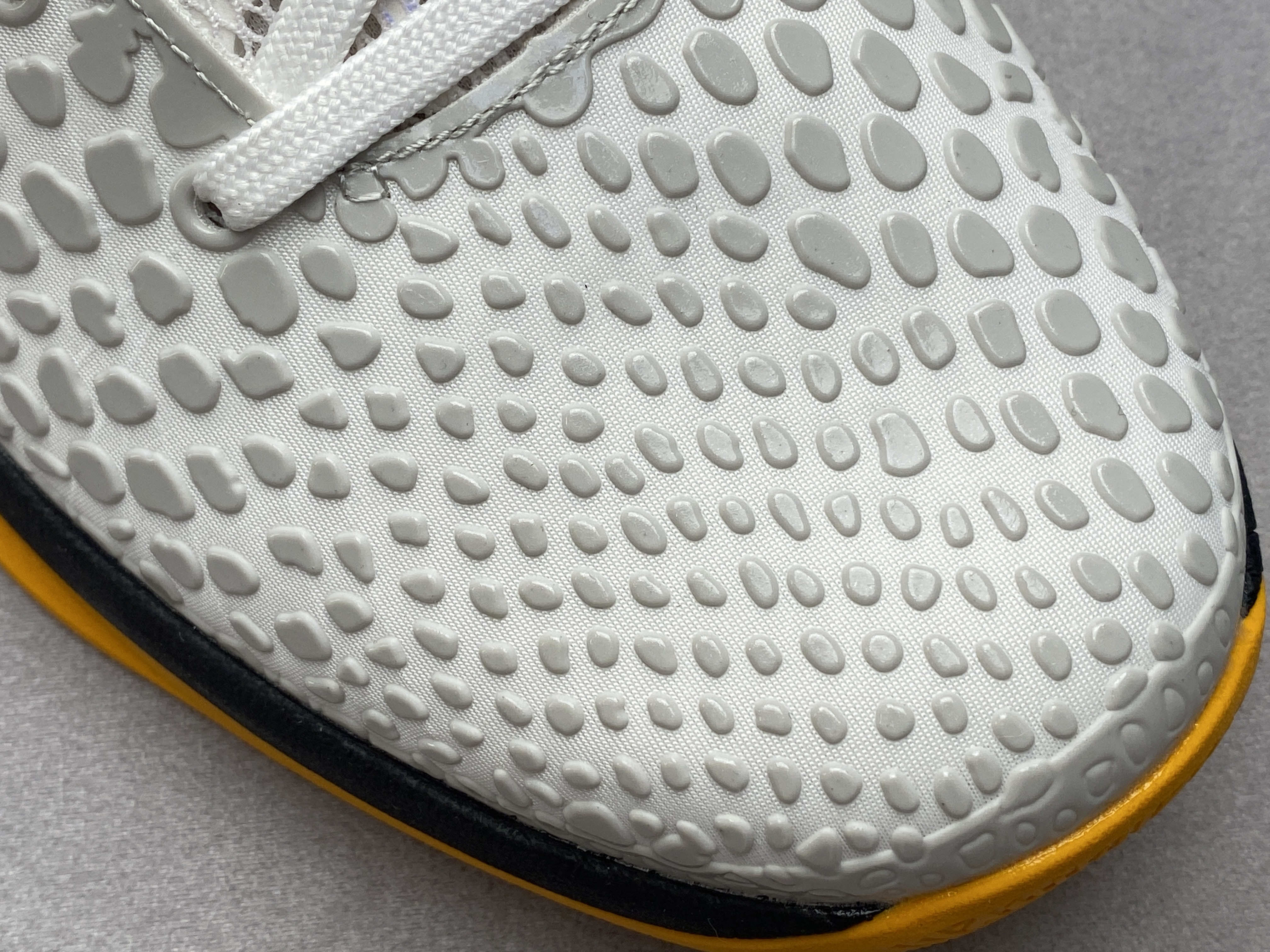 滅世純原 KOBE6 White Del Sol  季後賽 2021復刻 科比 6 低筒 球鞋 籃球鞋 實戰鞋 前後氣墊 真碳板 男鞋 CW2190-100