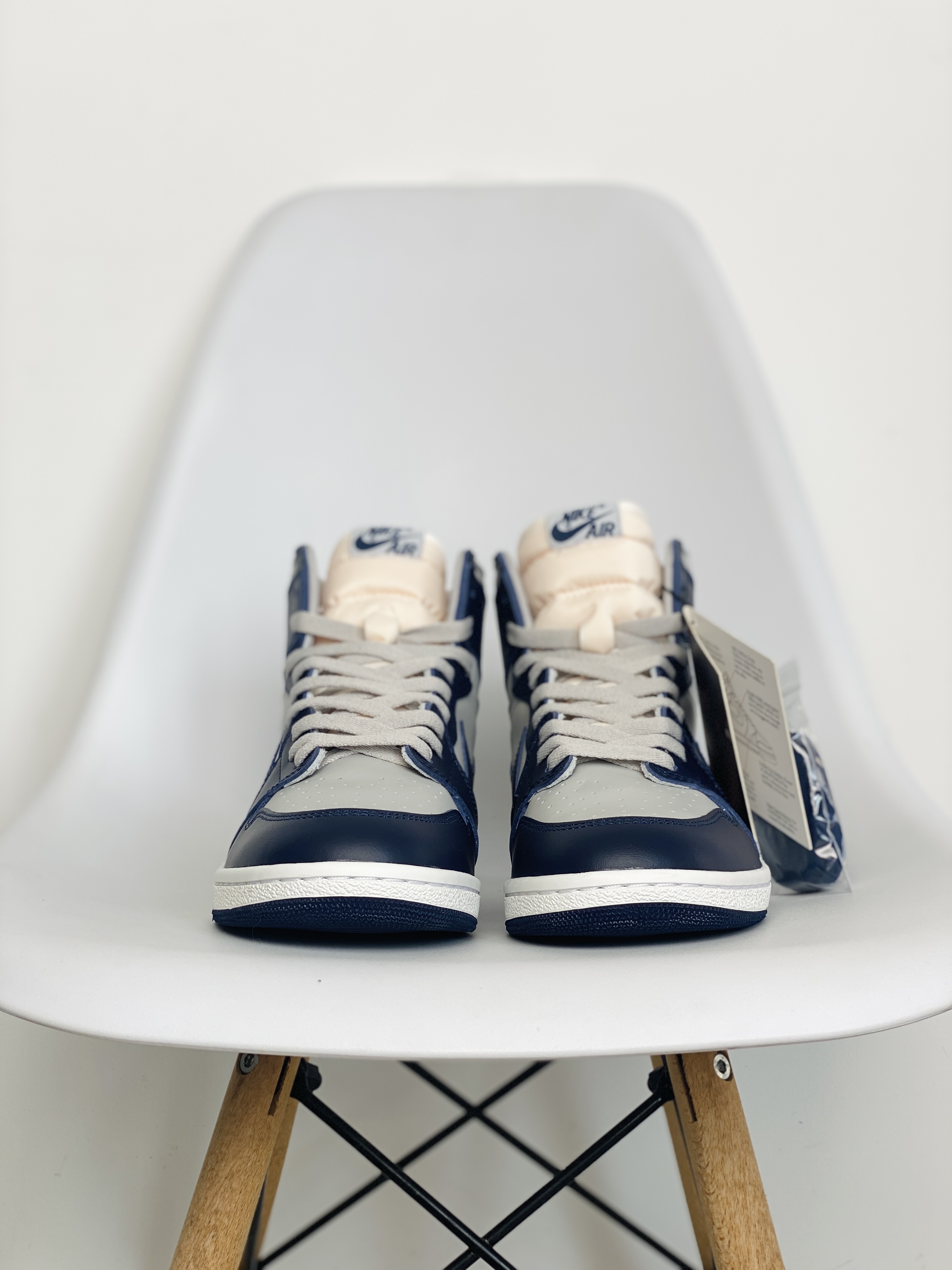 Air Jordan 1 AJ1 Retro High  85 Georgetown 乔治城 灰蓝   高筒 休闲鞋 男鞋 板鞋  BQ4422-400