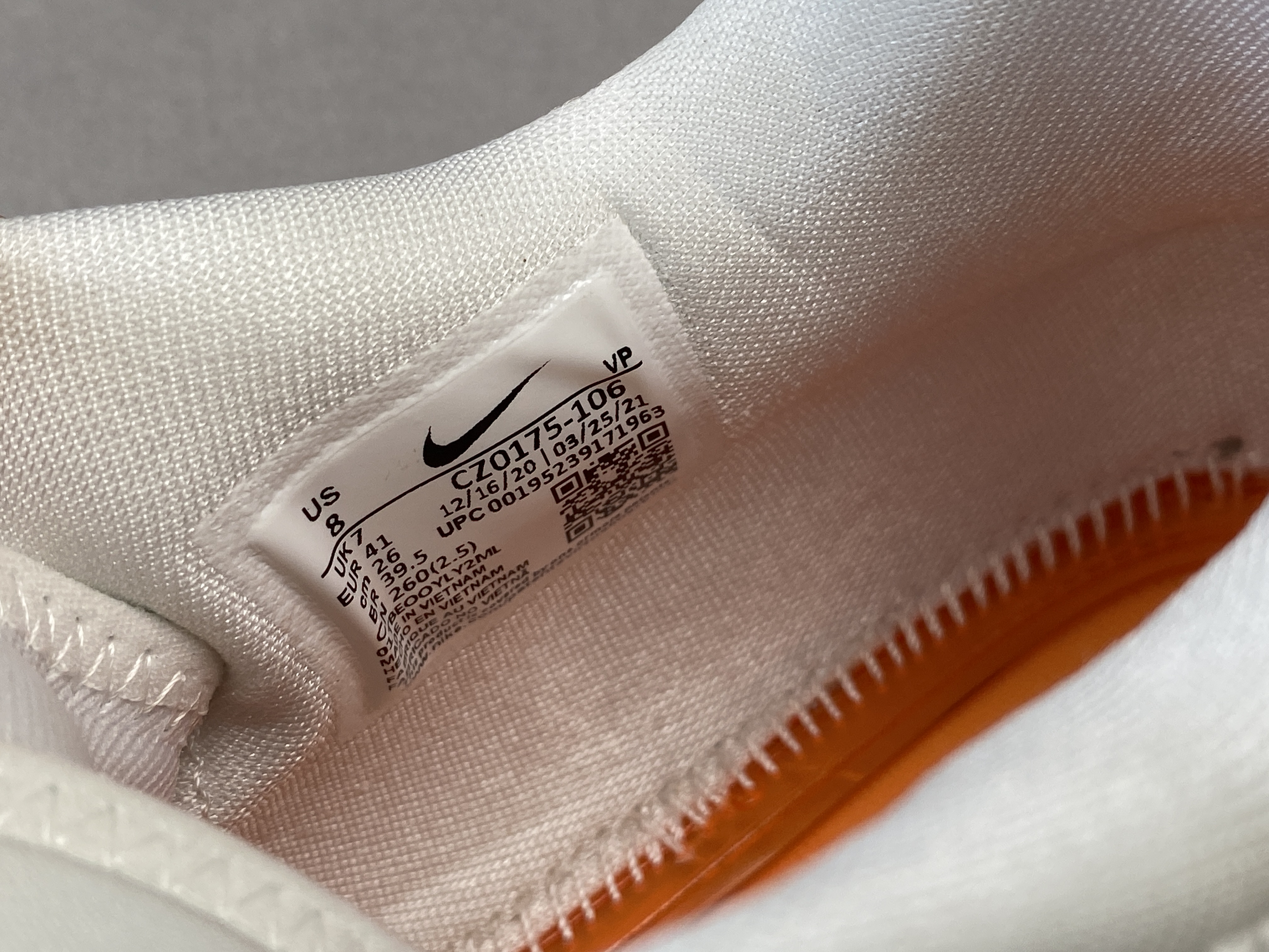 外贸 GT Cut 水蜜桃 低筒 篮球鞋 球鞋 实战鞋 全掌气垫 TPU抗扭 男鞋 CZ0176-106