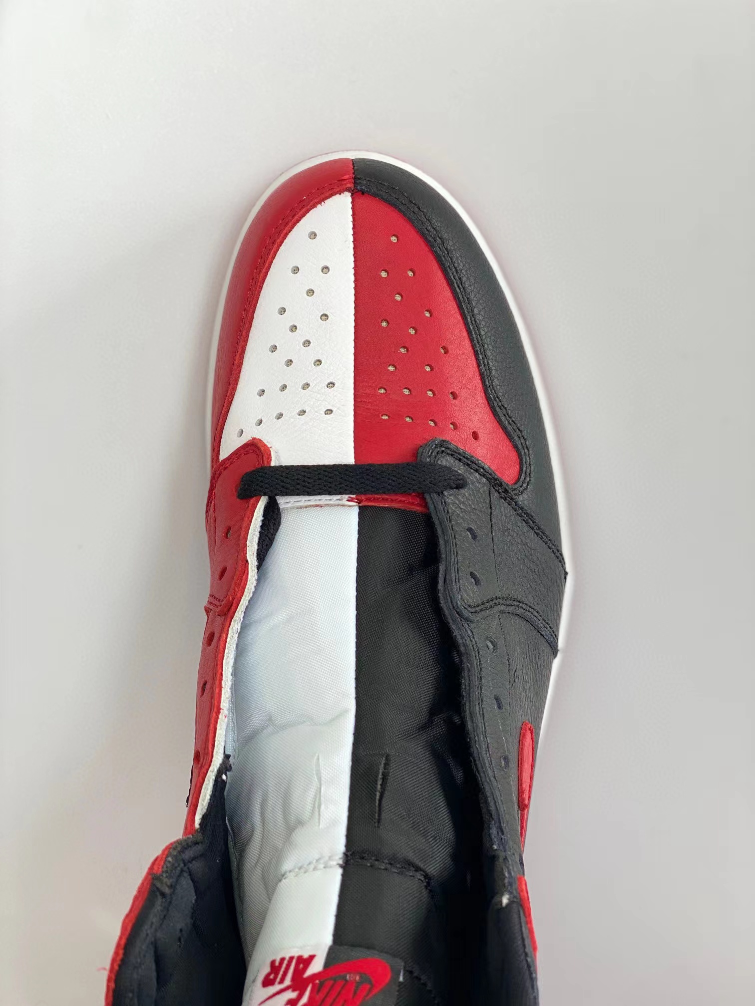 Air Jordan 1 AJ1 Retro Homage To Home Chicago 陰陽 鴛鴦 小丑 高筒 休闲鞋 男鞋 板鞋  861428-061