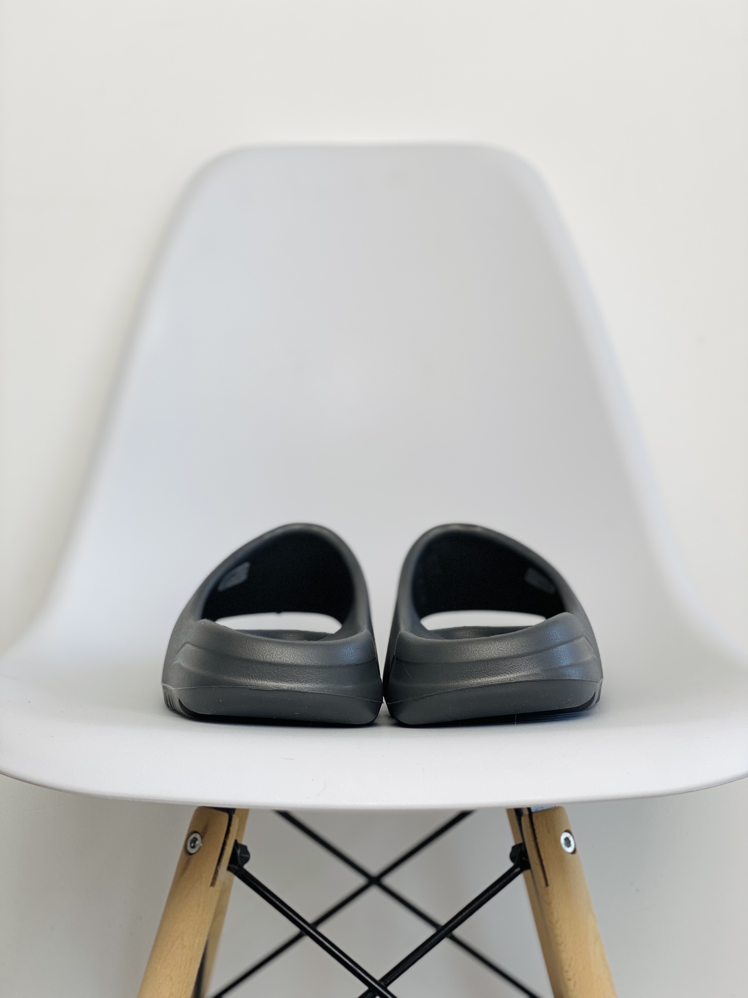 originals Yeezy Slide Onyx 黑色 室外 室内拖鞋 沙滩鞋 男鞋 女鞋 H06448