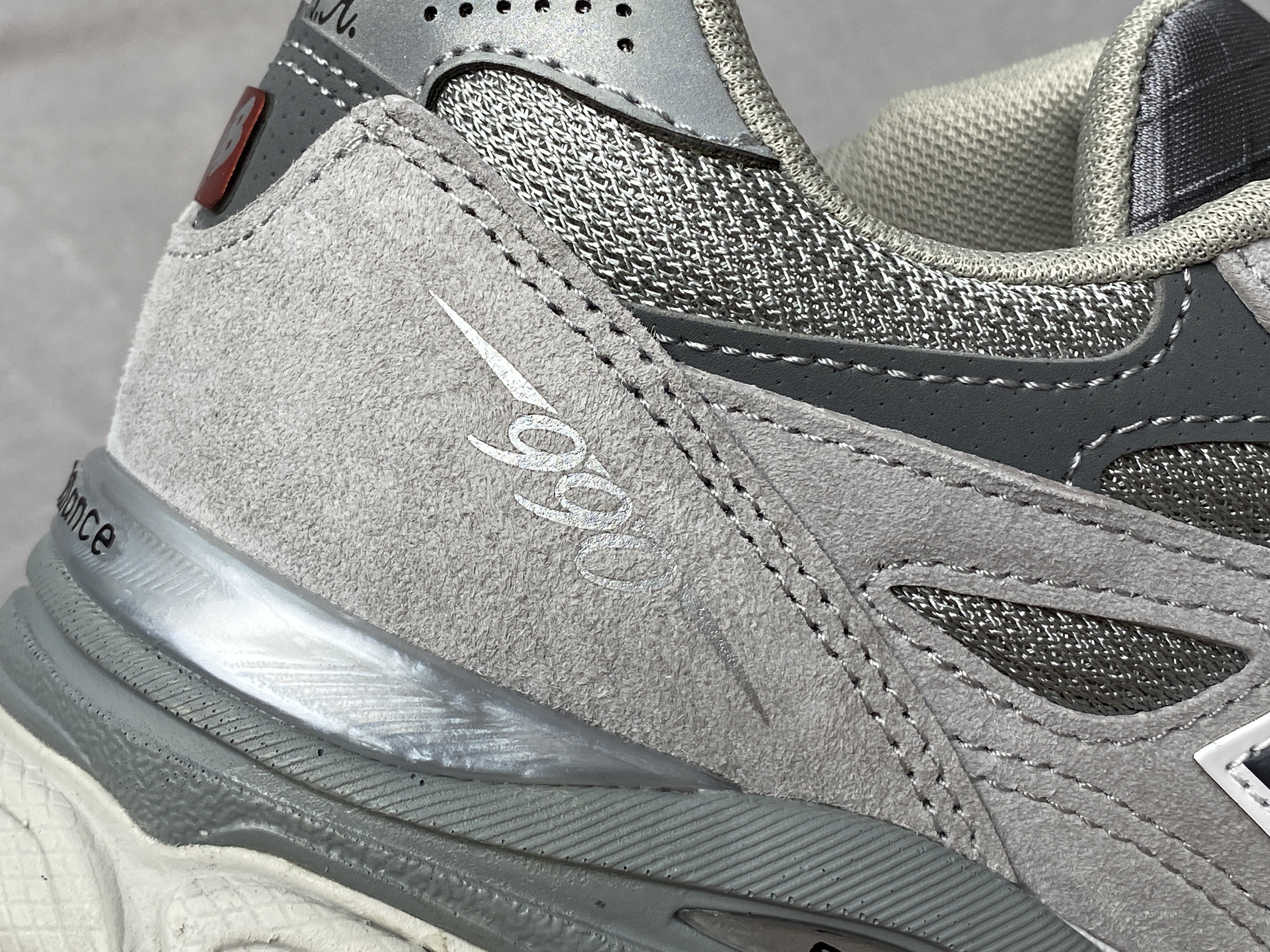 新版 New Balance 990 V3 元祖灰色 低筒 复古跑鞋 休闲鞋 板鞋 运动鞋 男鞋 女鞋 M990GY3