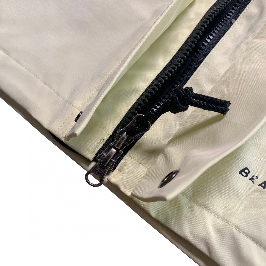 The North Face x Brain Dead 联名款 Printed Mountain Jacket 浅黄色 北面 脑死亡涂鸦冲锋衣 夾克 防水 防風 外套 男款 女款 NF0A4QR9N9Q