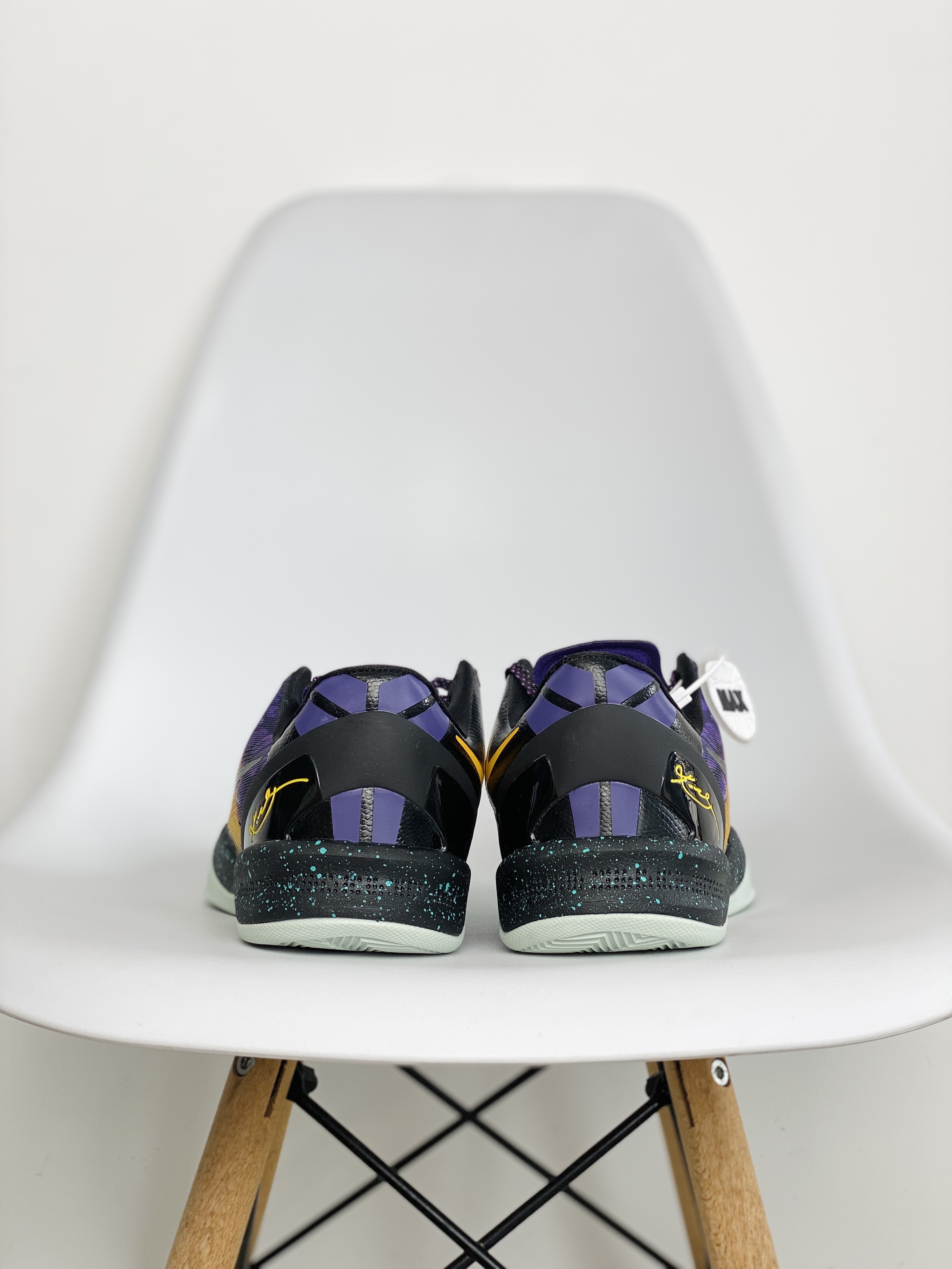 滅世純原 Kobe8 Easter 绿紫 復活節 科比8 低筒 React鞋墊 籃球鞋 實戰鞋 球鞋 男鞋 555035-302