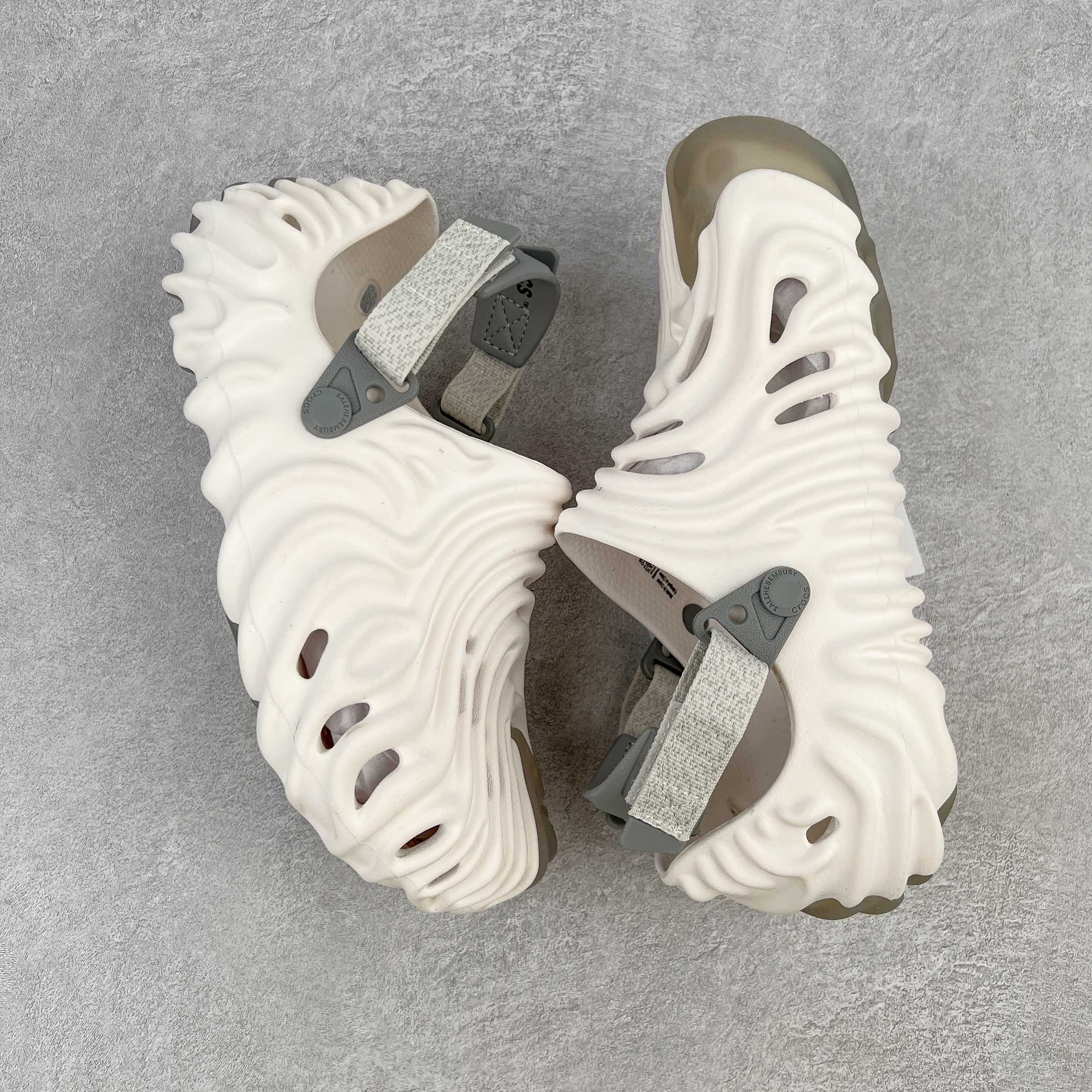 Salehe Bembury Crocs Pollex Clog Stratus 云雾白 室内外 拖鞋 沙滩鞋  男女同款 207393-309