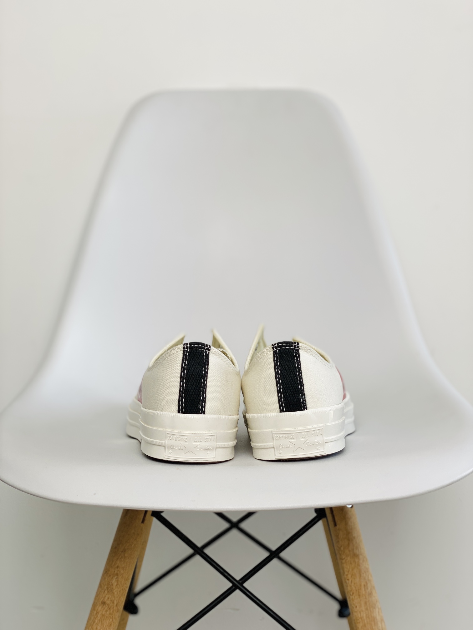 CDG Converse Chuck Taylor All Star 1970S 白色 川久保玲 爱心联名款  低筒 帆布鞋 板鞋 休闲鞋  男鞋 女鞋 150207C