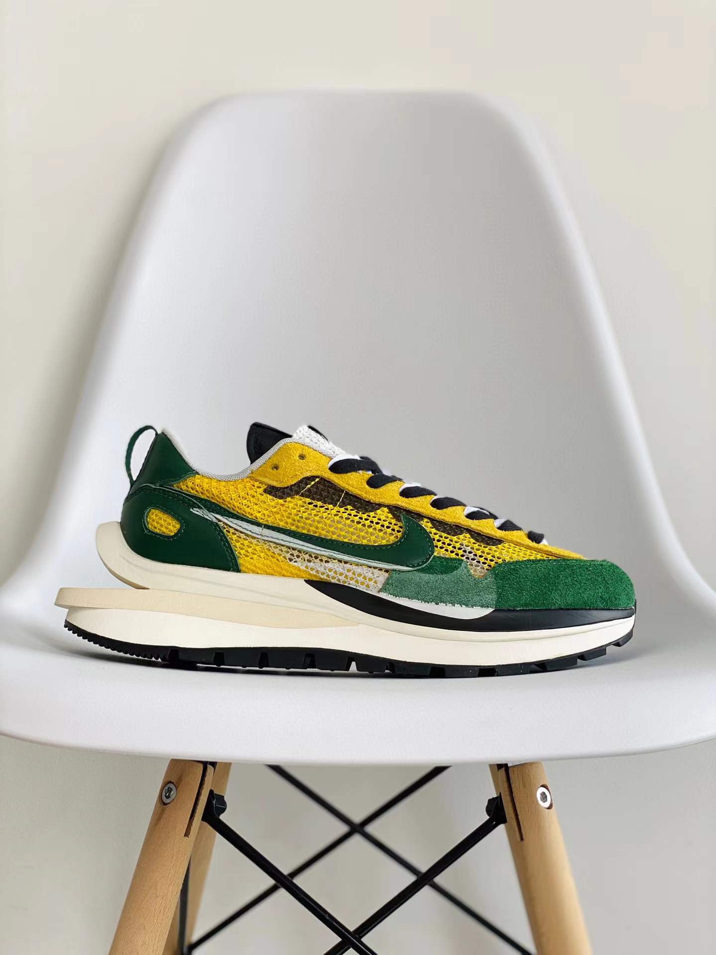 Sacai 3.0 VaporWaffle Tour Yellow 黄绿 低筒 华夫鞋 增高男女鞋 结构解构鞋 复古休闲鞋  CV1363-700