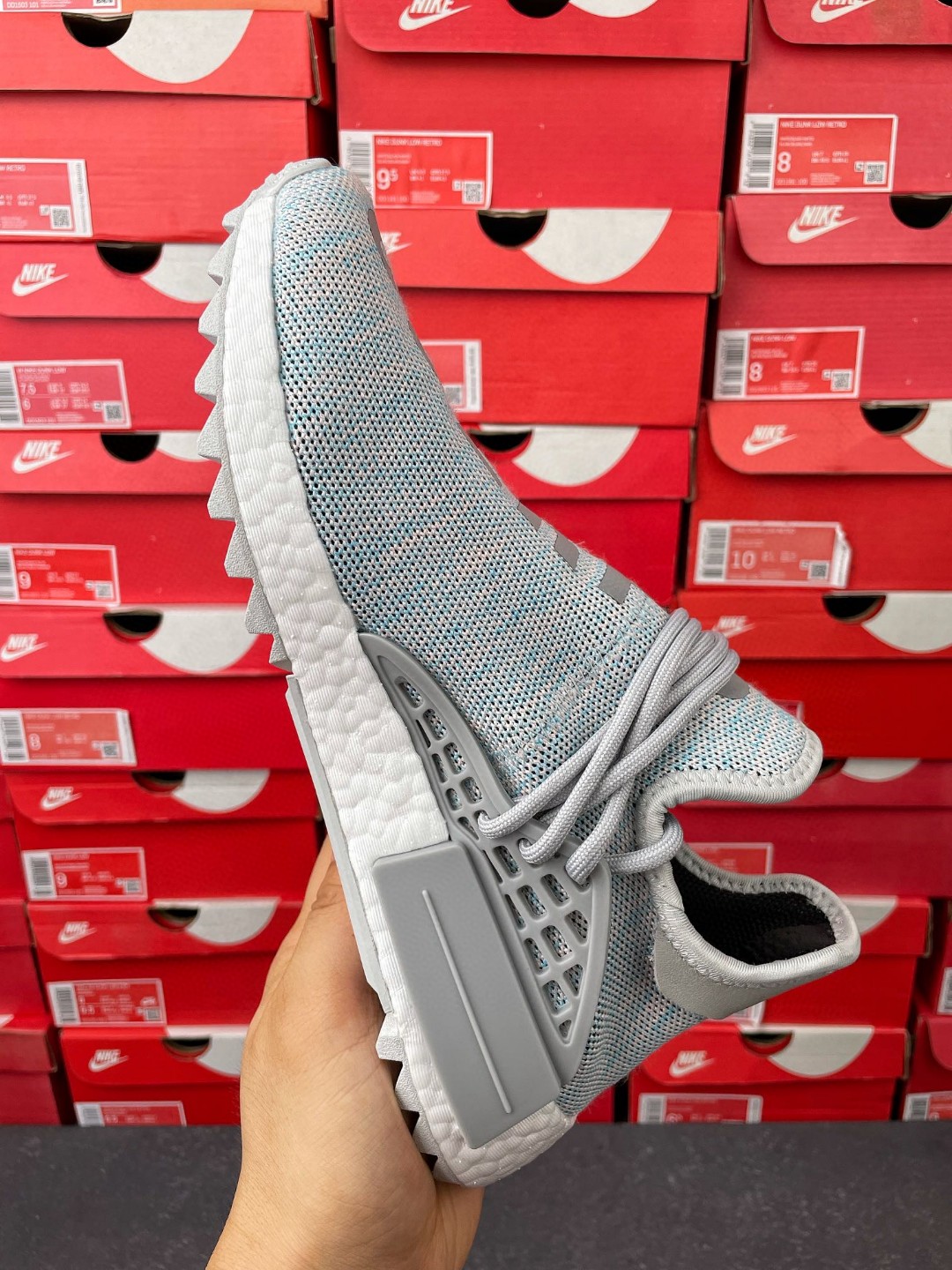 Pharrell Williams x adidas originals NMD HU Human 菲董联名 灰蓝色 低筒 运动鞋 休闲鞋 男鞋女鞋 