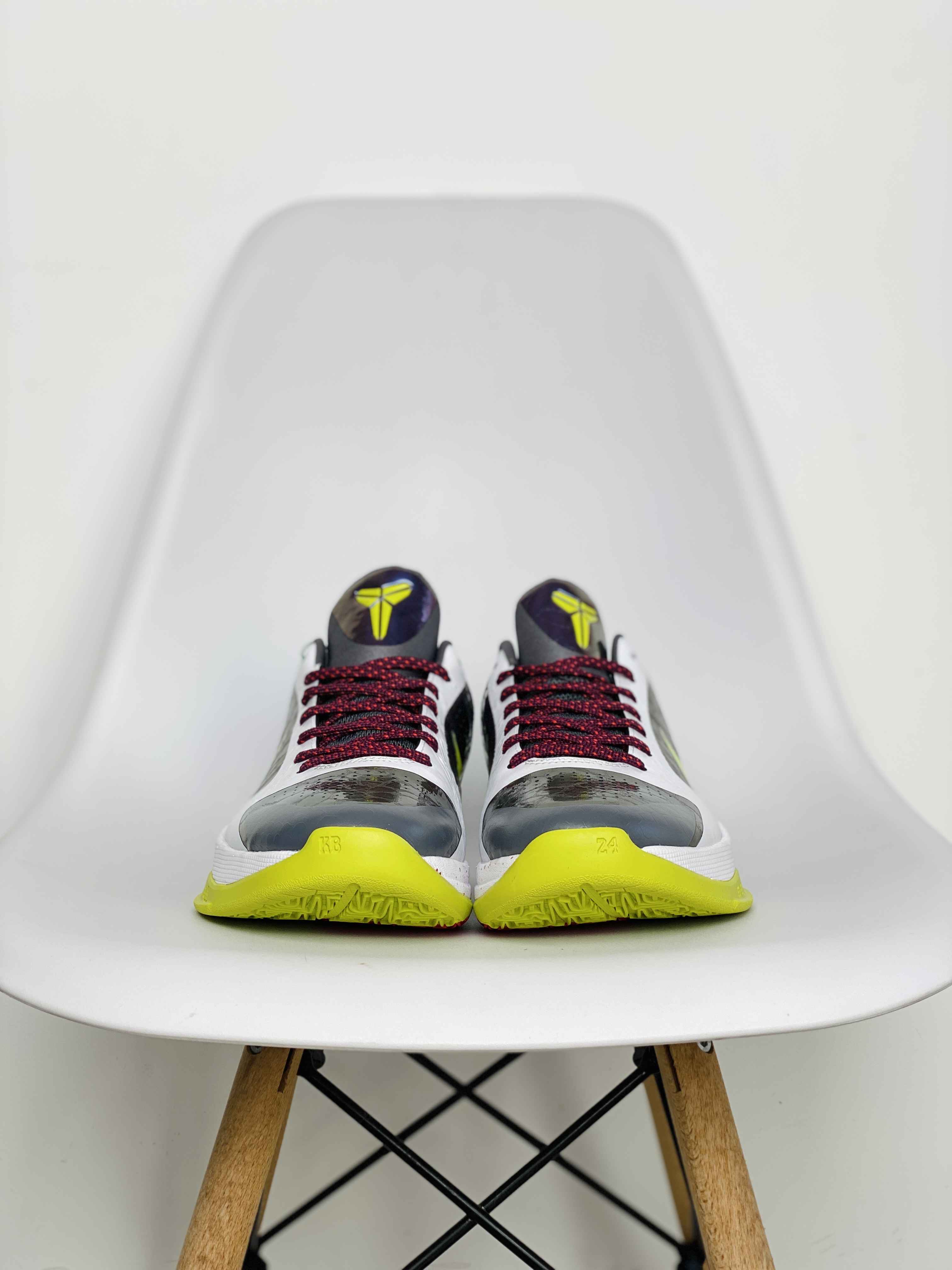 S2外貿 KOBE5 Chaos 小丑 低筒 前掌气垫 球鞋 籃球鞋 實戰鞋  真碳板 男鞋 CD4991-100