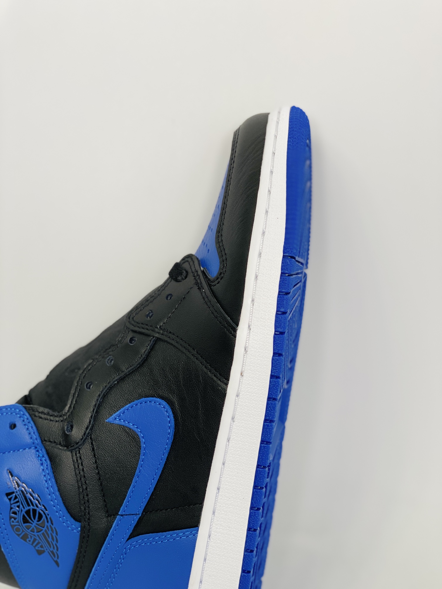 Air Jordan 1 AJ1 Retro Black Royal Blue 皇家蓝 高筒 休闲鞋 男鞋 板鞋  555088-085
