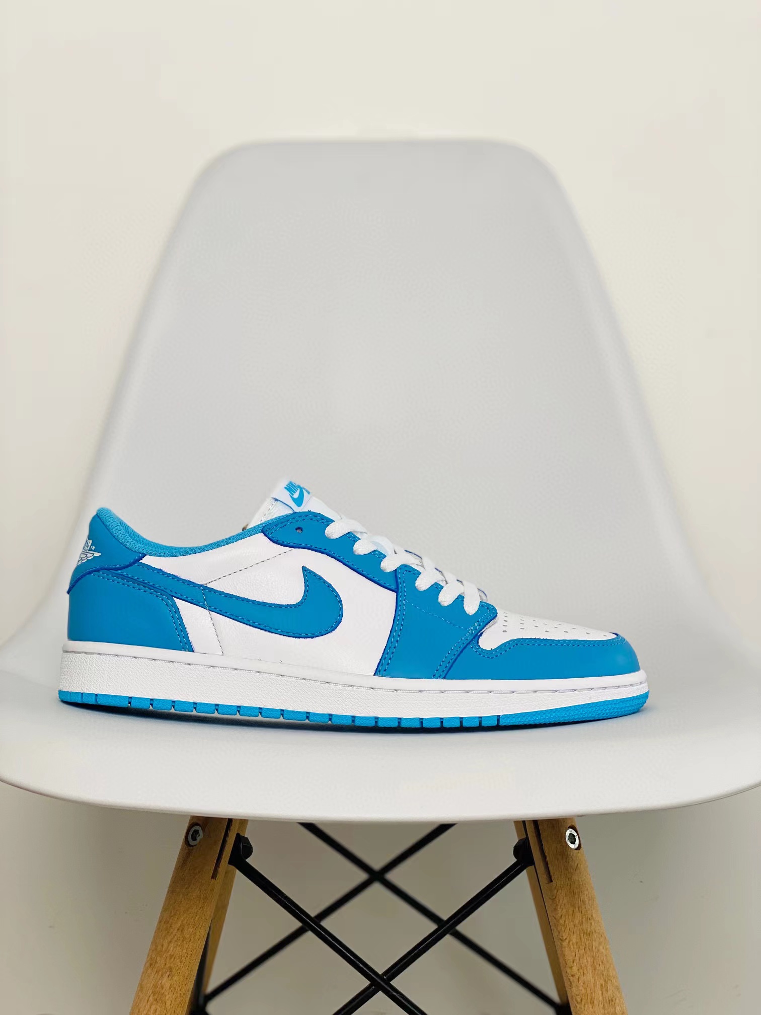 Nike SB Air Jordan 1 Low OG AJ1 联名款 北卡蓝 低筒 气垫 休闲鞋 板鞋 球鞋 男鞋 女鞋 CJ7891-401