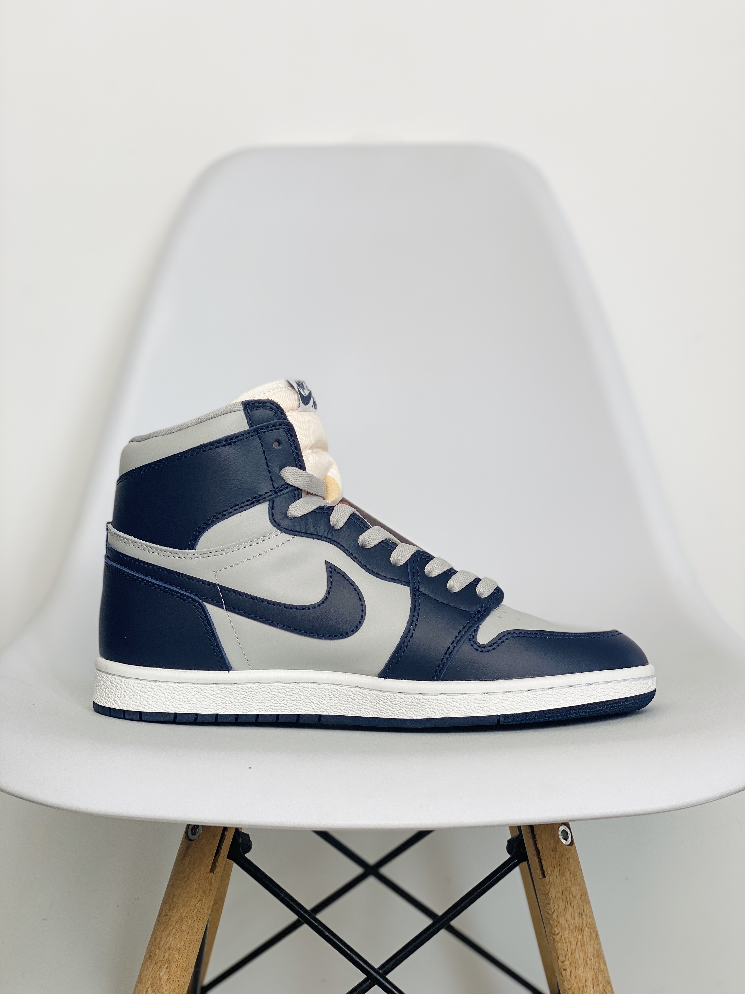Air Jordan 1 AJ1 Retro High  85 Georgetown 乔治城 灰蓝   高筒 休闲鞋 男鞋 板鞋  BQ4422-400