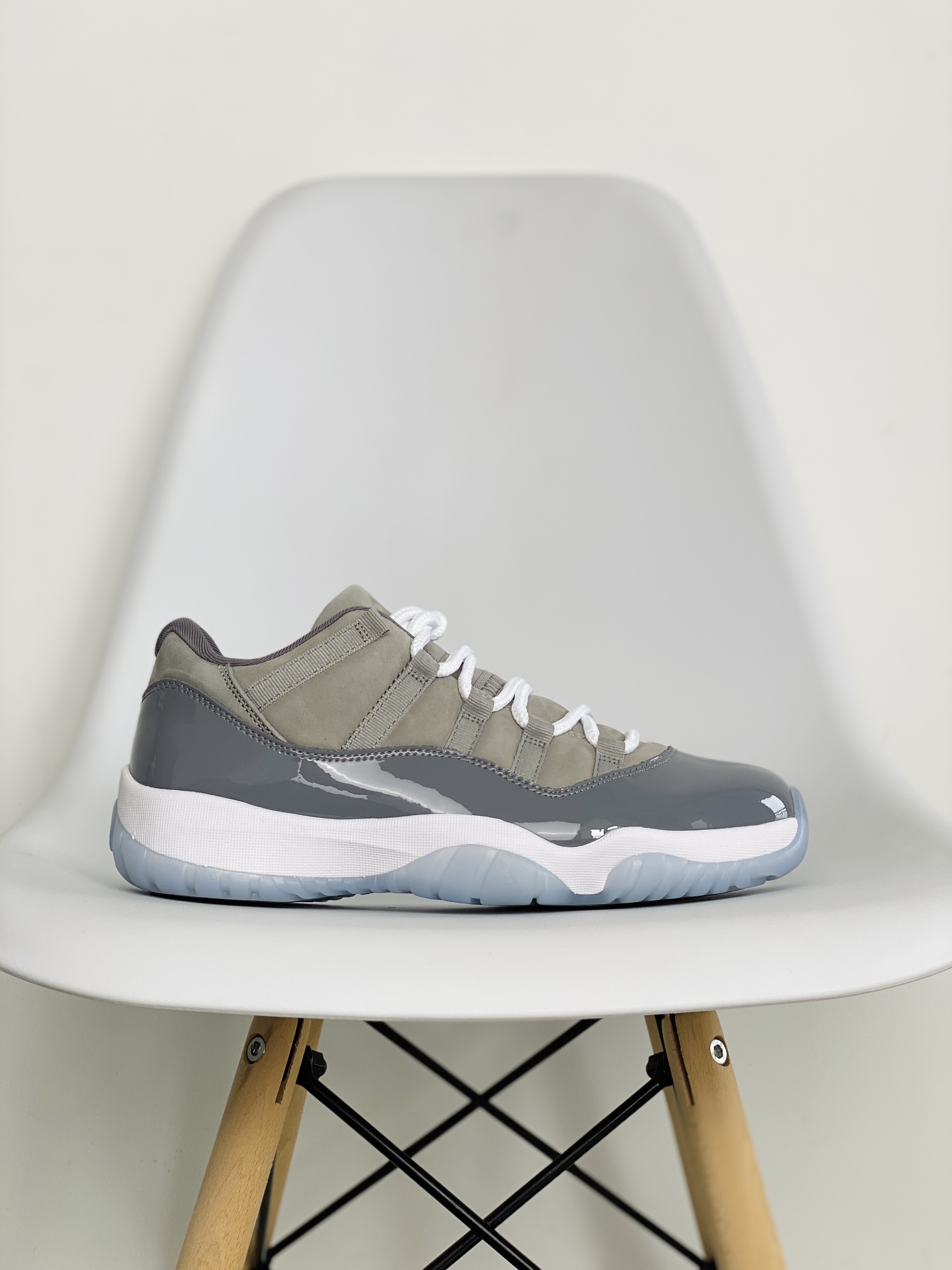 Air Jordan 11 Retro Low Cool Grey AJ11 酷灰 低筒 碳板 全掌气垫 篮球鞋 球鞋 男鞋 休闲鞋 528895-003