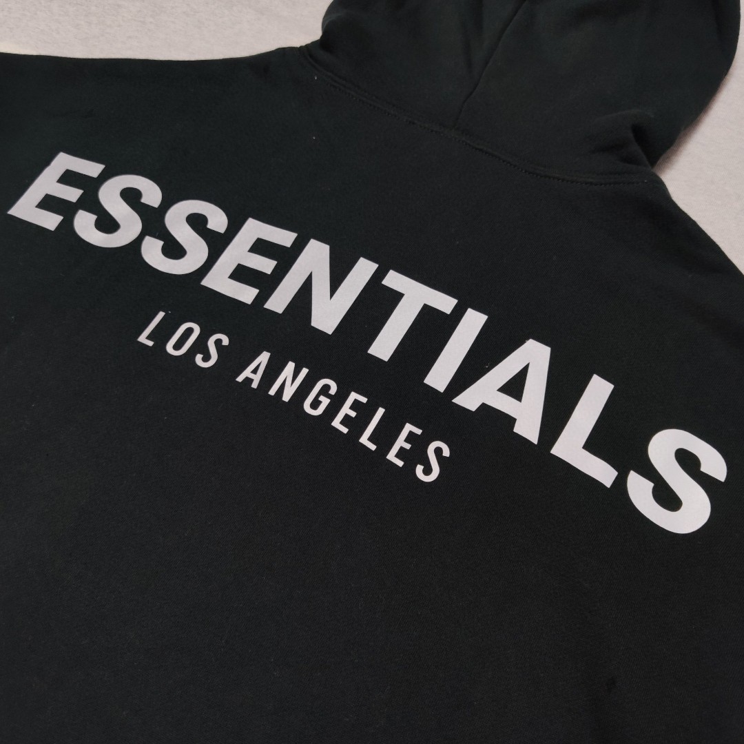 Fear of God Essentials 洛杉矶系列 背后字母徽标 Logo 黑色 白色 灰色 连帽卫衣 加绒 套头 外套 长袖 男女同款 FOG-FW19-115