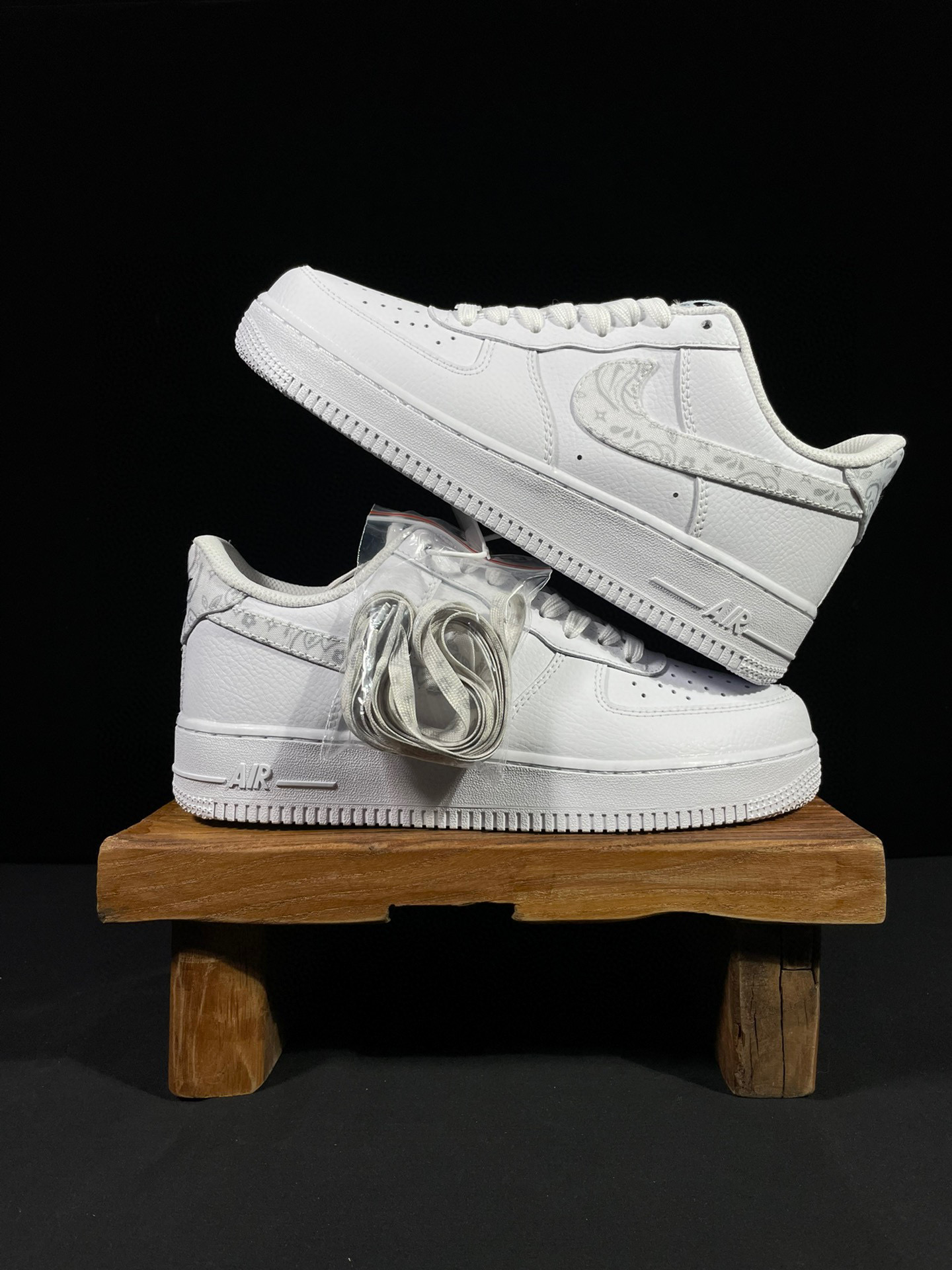 Air Force 1 Low ESS White Paisley 變異蟲 腰果花 灰色  低筒 空军一号 休闲鞋 板鞋 男鞋 女鞋 DJ9942-100