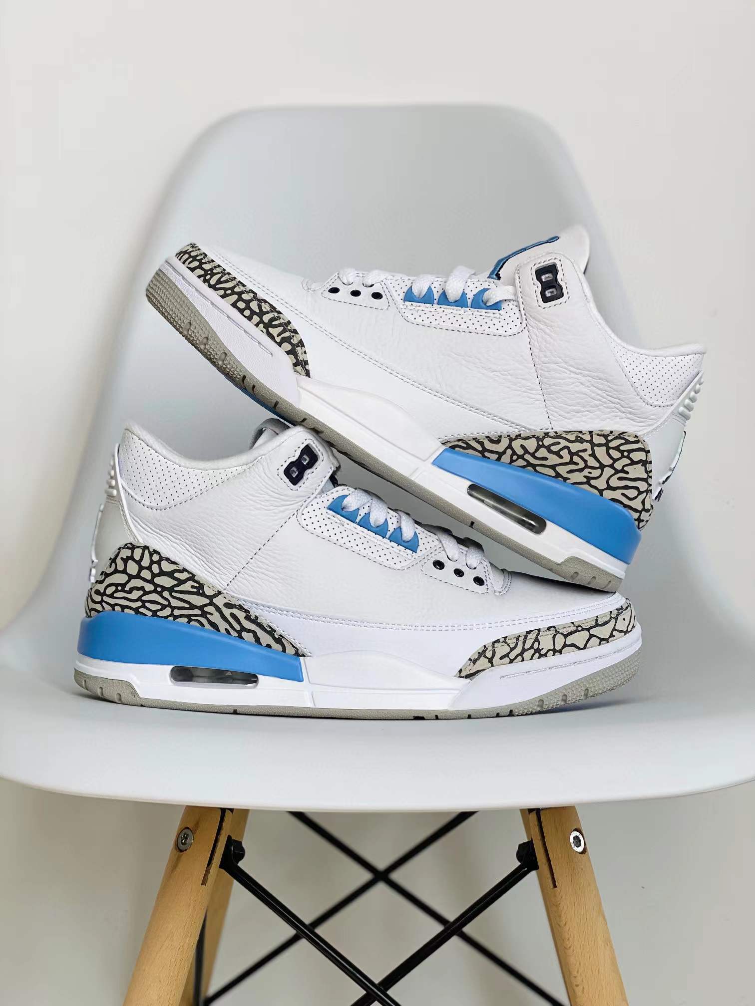 Air Jordan 3 Retro UNC 北卡藍 AJ 3低筒 休闲鞋 篮球鞋 板鞋 男鞋 CT8532-104