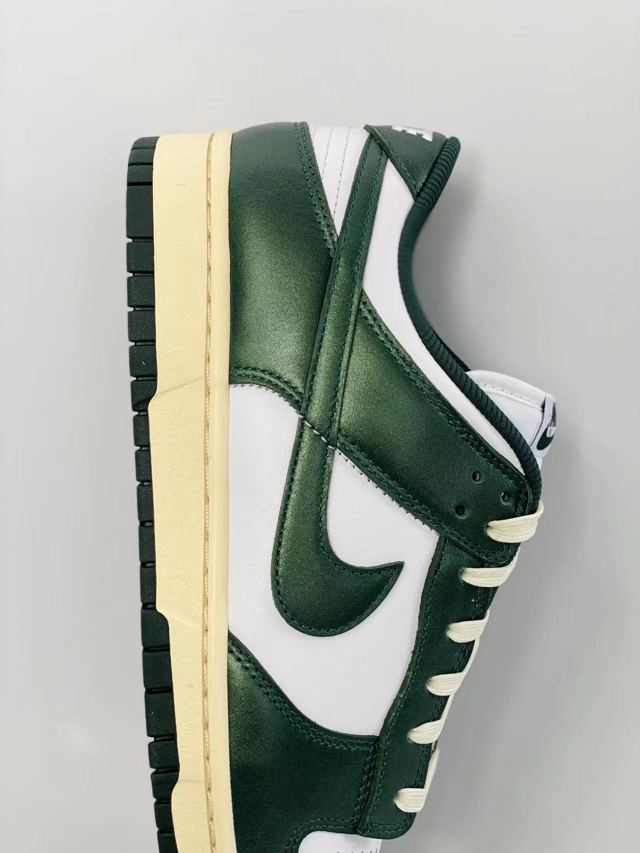 dunk Low Vintage Green 复古绿 做旧 白绿  低筒 复古板鞋 休闲鞋 男鞋 女鞋  DQ8580-100