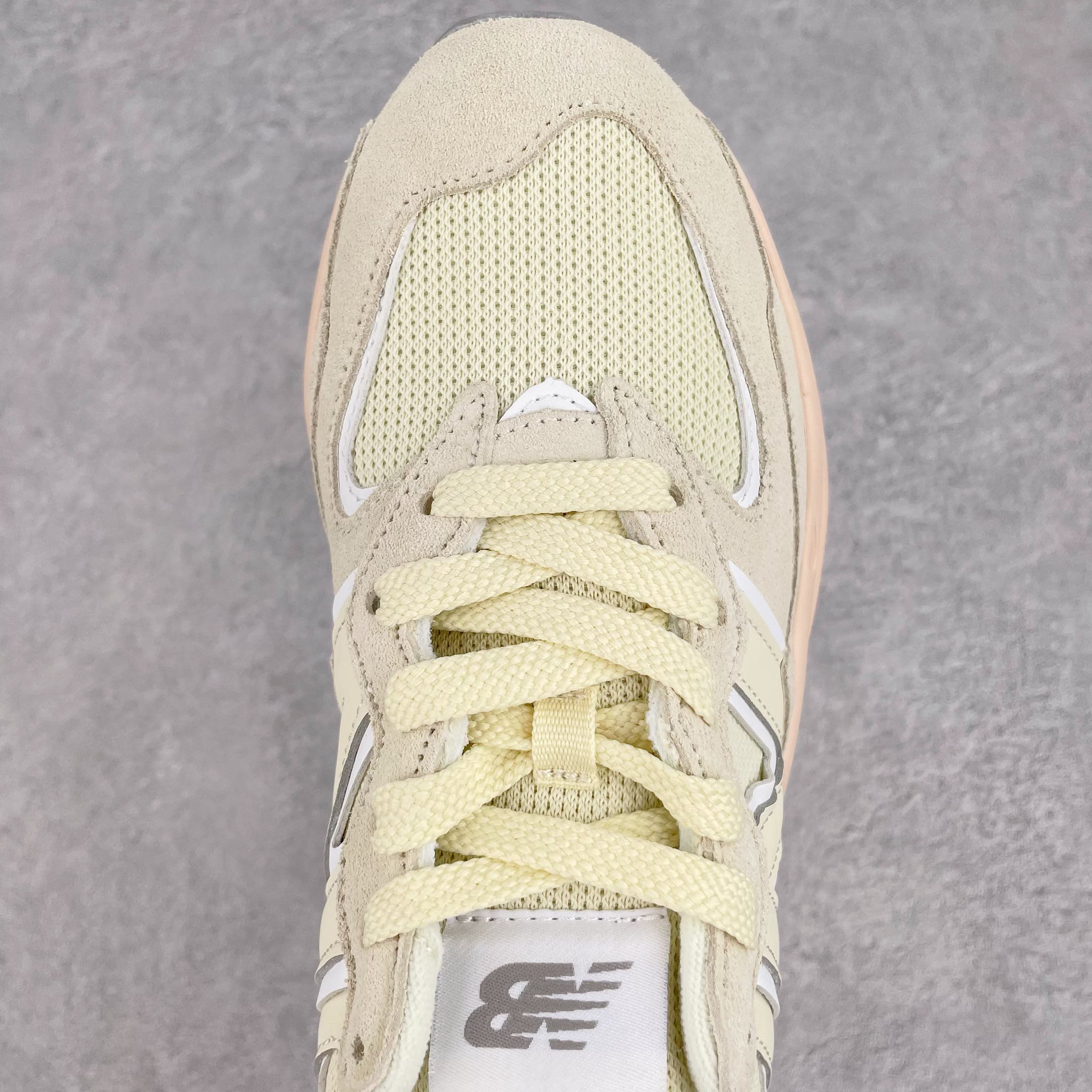 New Balance  NB5740 米白粉 低筒 复古慢跑鞋 板鞋 运动鞋 休闲鞋 男鞋 女鞋 M5740CE