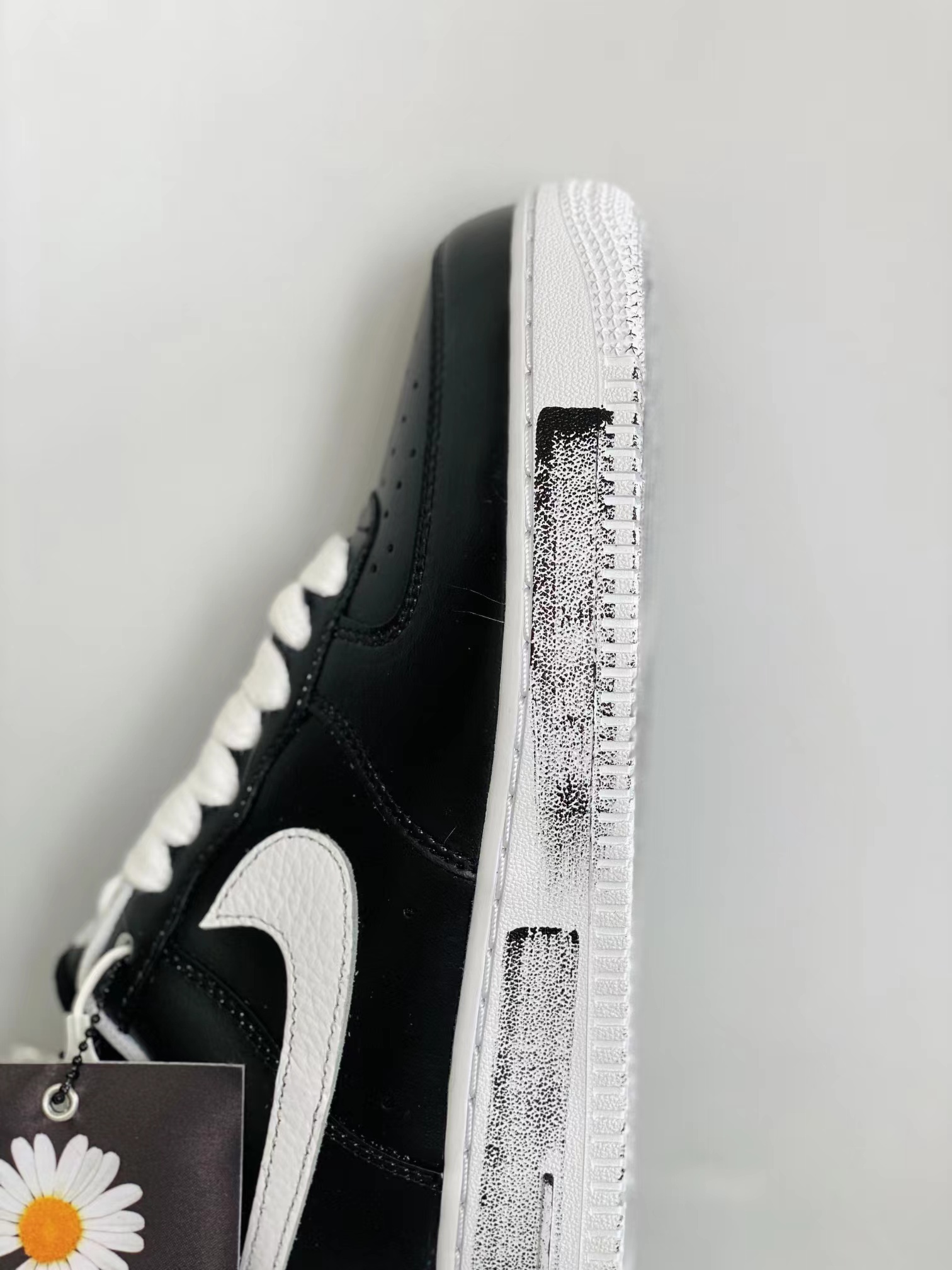 PEACEMINUSONE Air Force 1 Low PMO 黑色 刮刮乐 小雏菊 权志龙 低筒 休闲鞋 板鞋 男鞋 女鞋  AQ3692-001