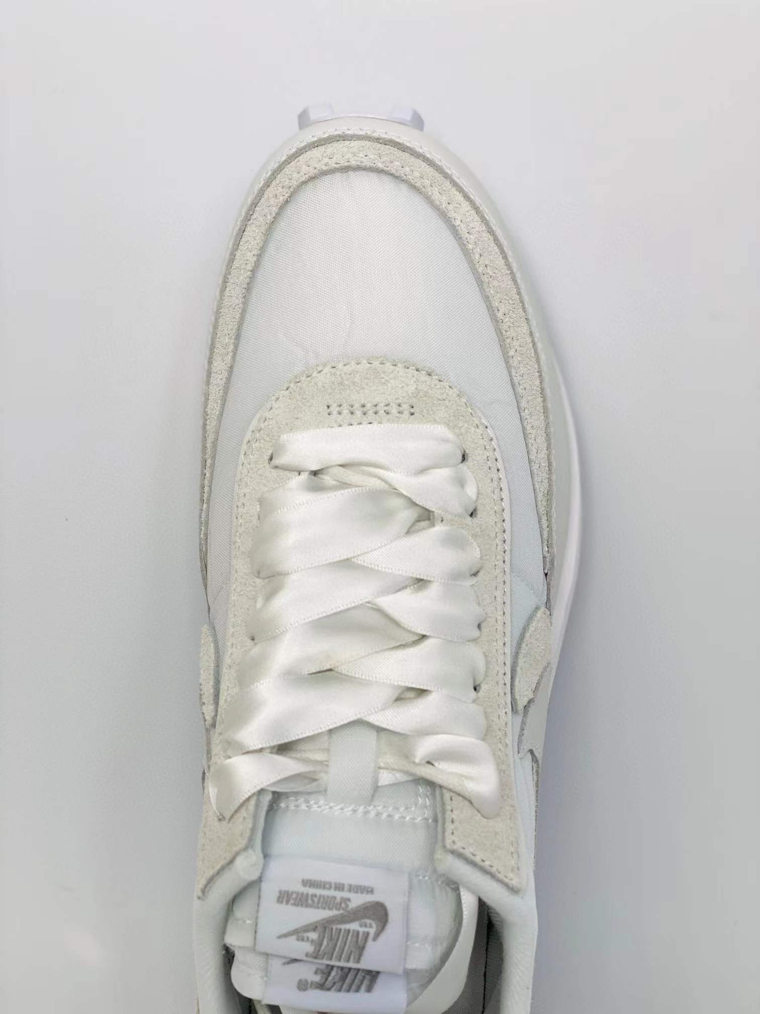 sacai  LVD 白色 丝绸 低筒 双勾 华夫 复古时鞋 休闲鞋 透气网面 运动鞋 男鞋厚底 女鞋增高