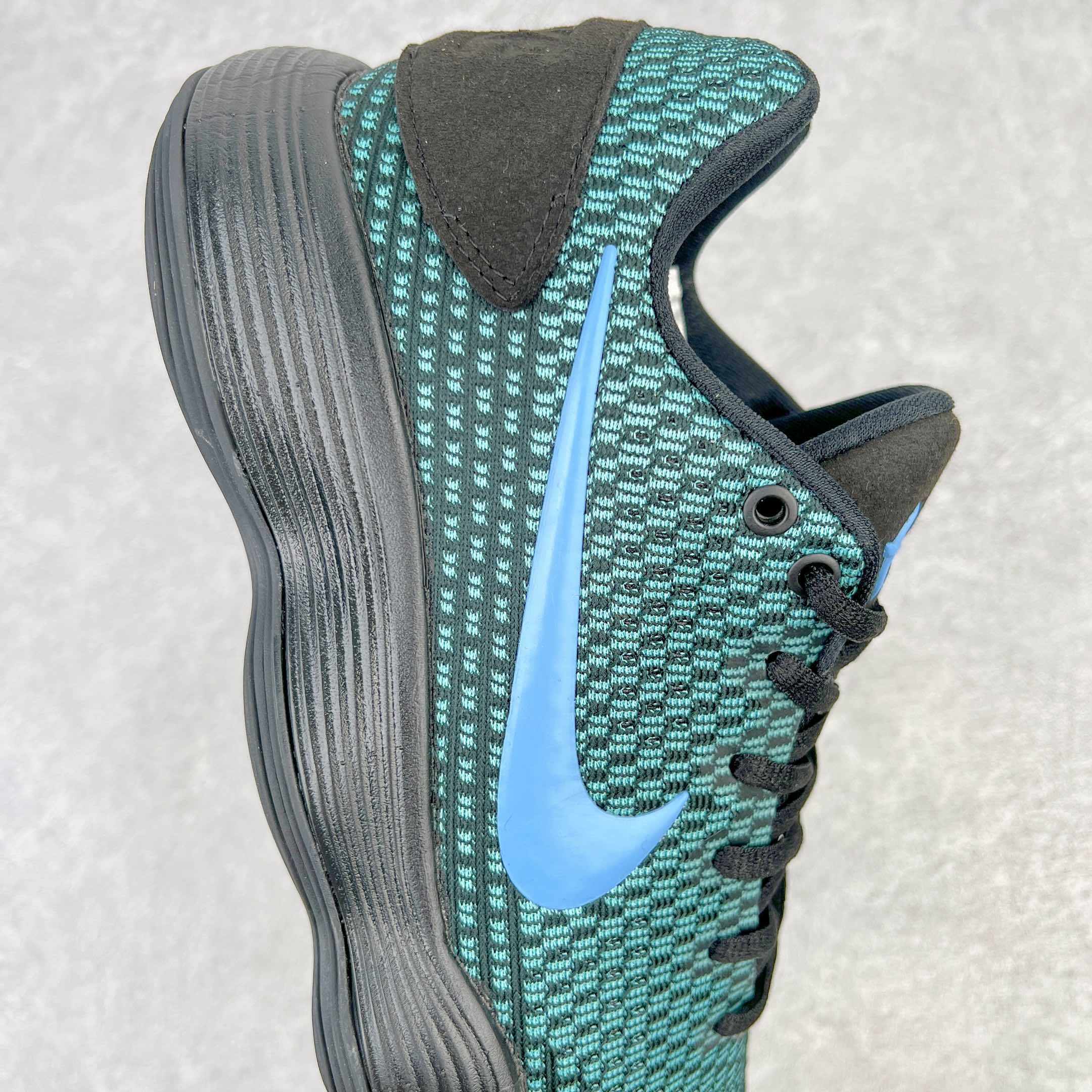 Hyperdunk 2017 Low bajo EP 黑曜石 低筒 减震防滑 实战鞋 篮球鞋 男鞋 897637-005